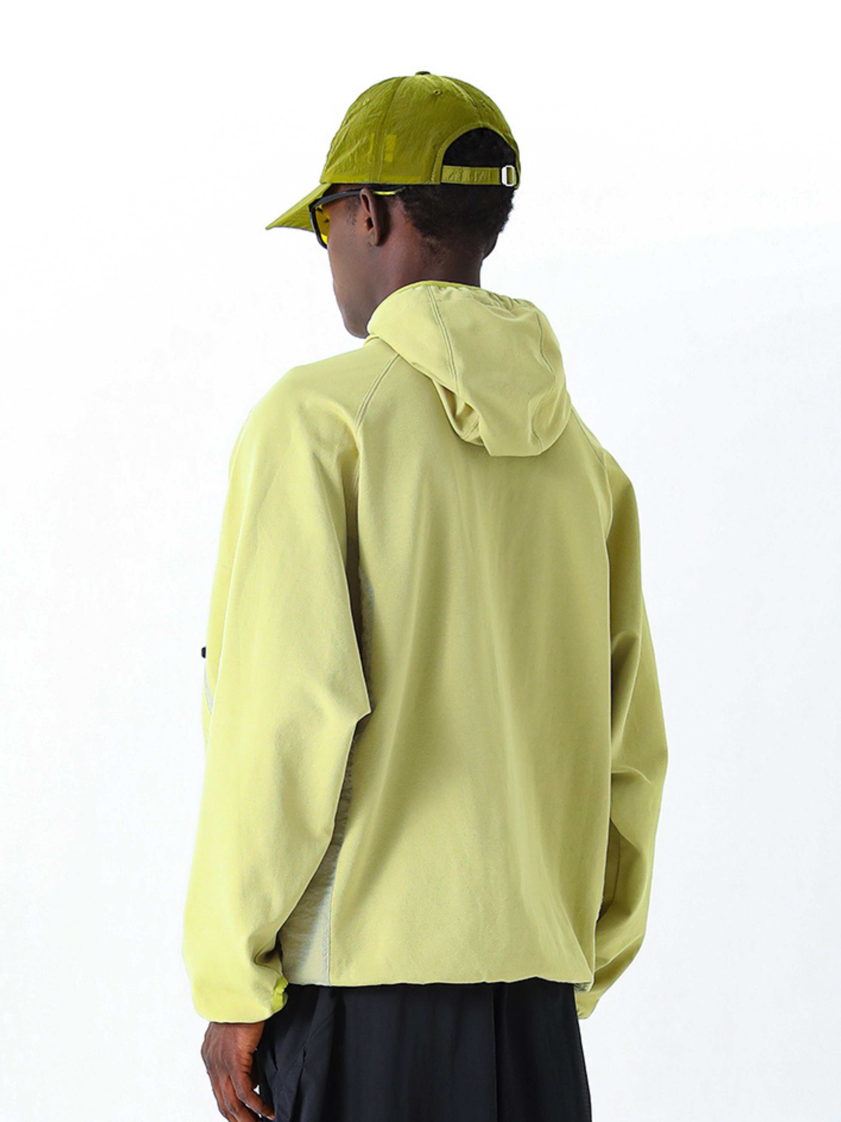 Snowtrack - Unisex Lightweight Quick-Dry Performance Sweatshirt