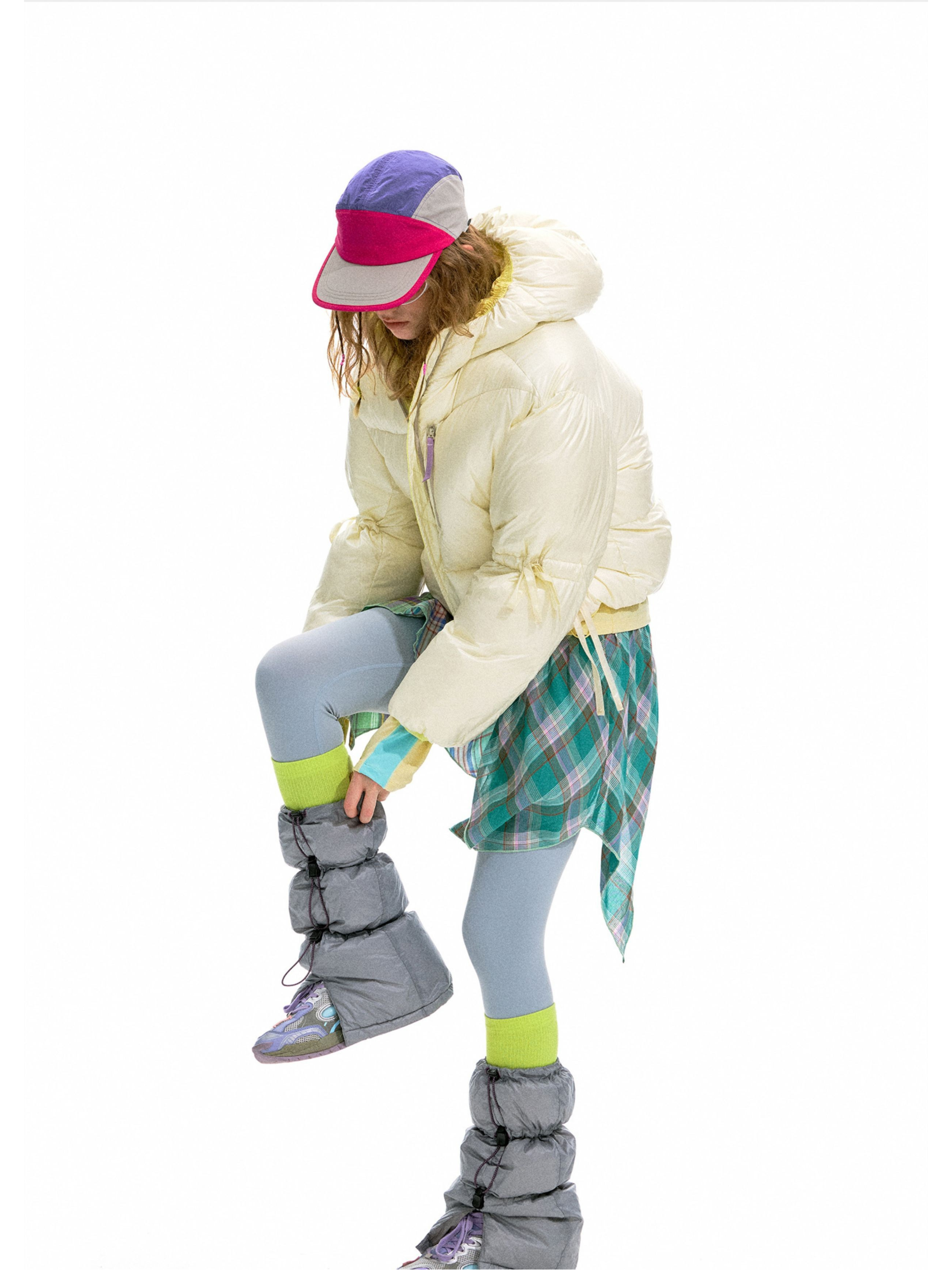 Ironfrost - Women's 90% White Duck Down Color-Blocked Short Puffer Jacket