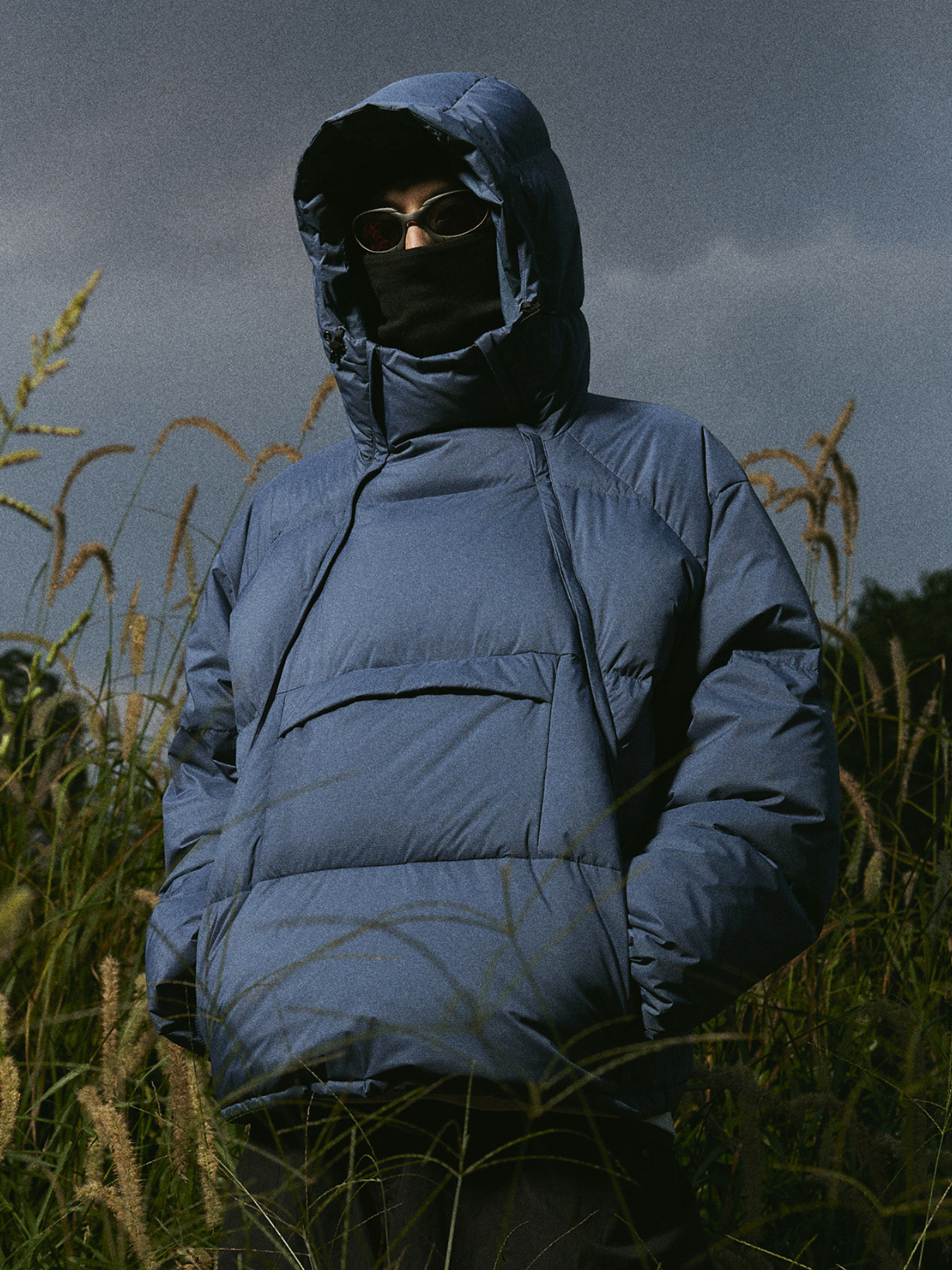 Virex - Unisex 90% White Duck Down Hooded Down Jacket