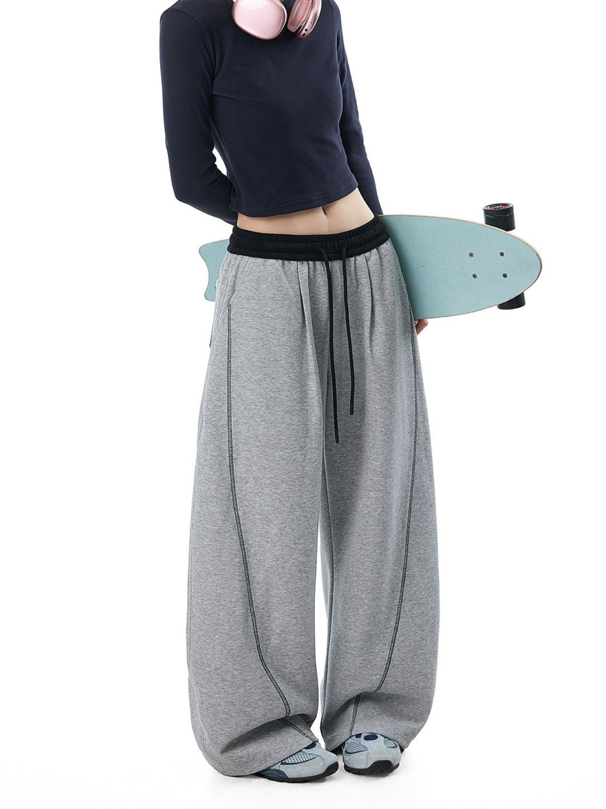 DustCloud - Women's Color-Block Curved-Leg Relaxed Sweatpants