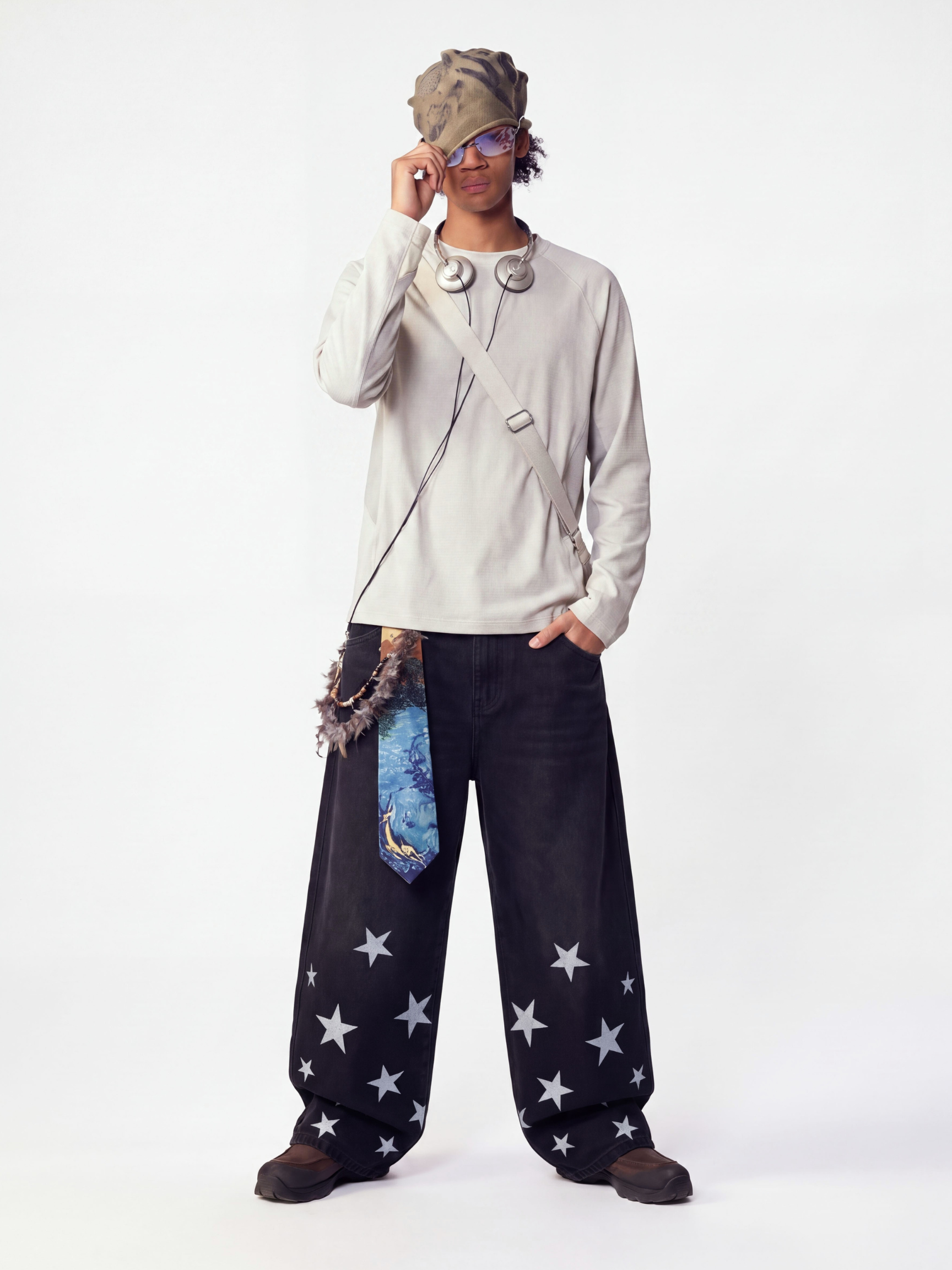 Fieldtrace - Unisex Washed Gradient Star-Print Baggy Jeans