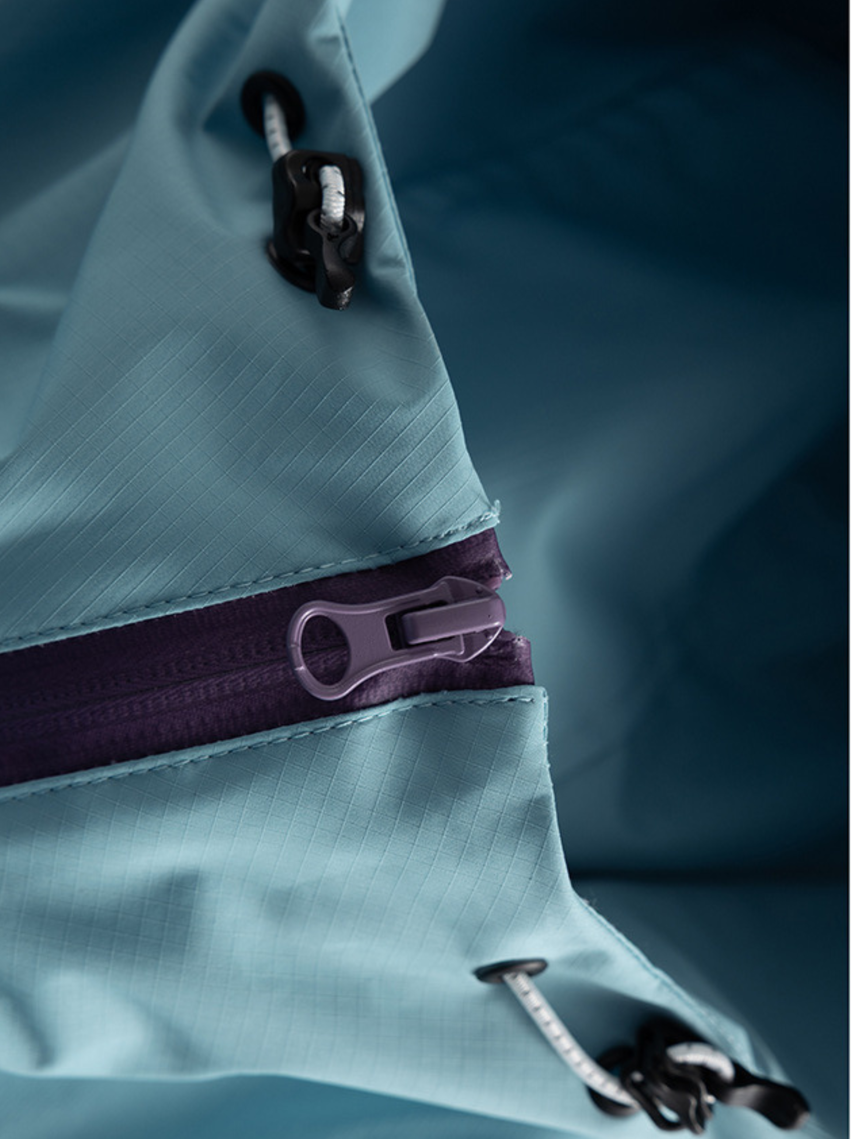 AlpineClimb - Women's Water-Repellent Cropped Hooded Shell Jacket