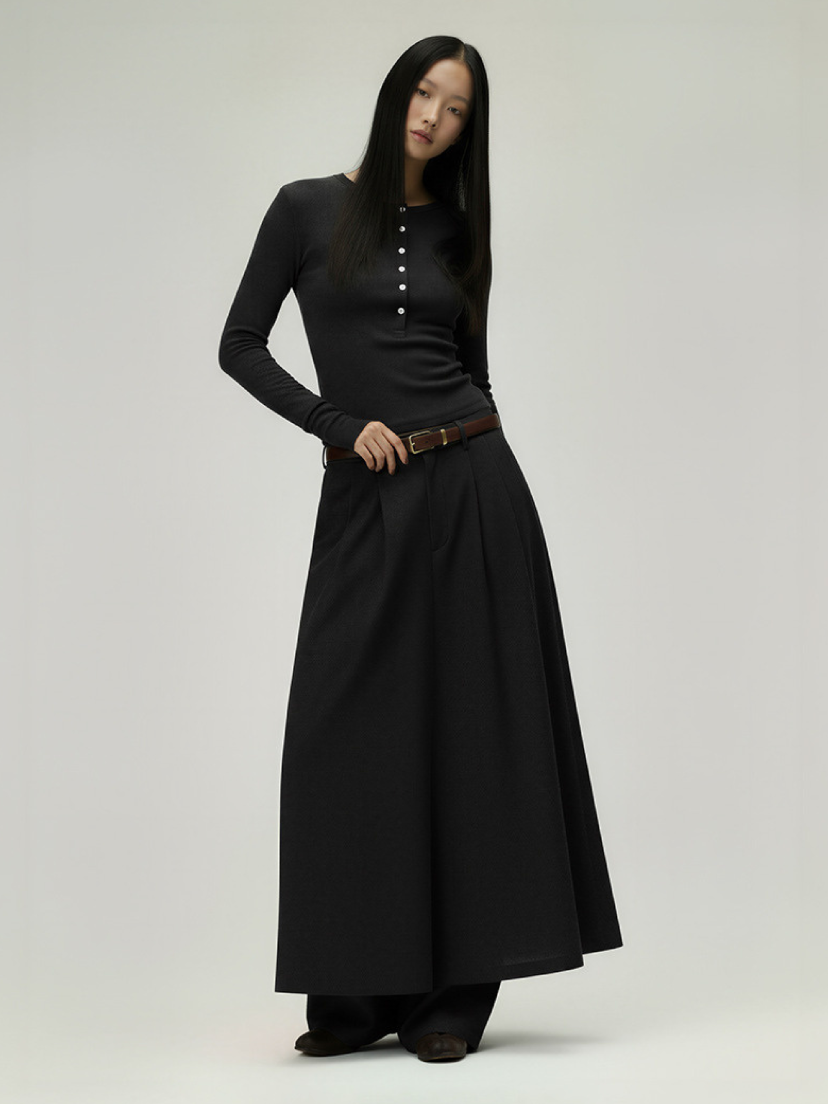 Echo - Women's TENCEL™ Henley Neck Slim-Fit Long Sleeve Tee