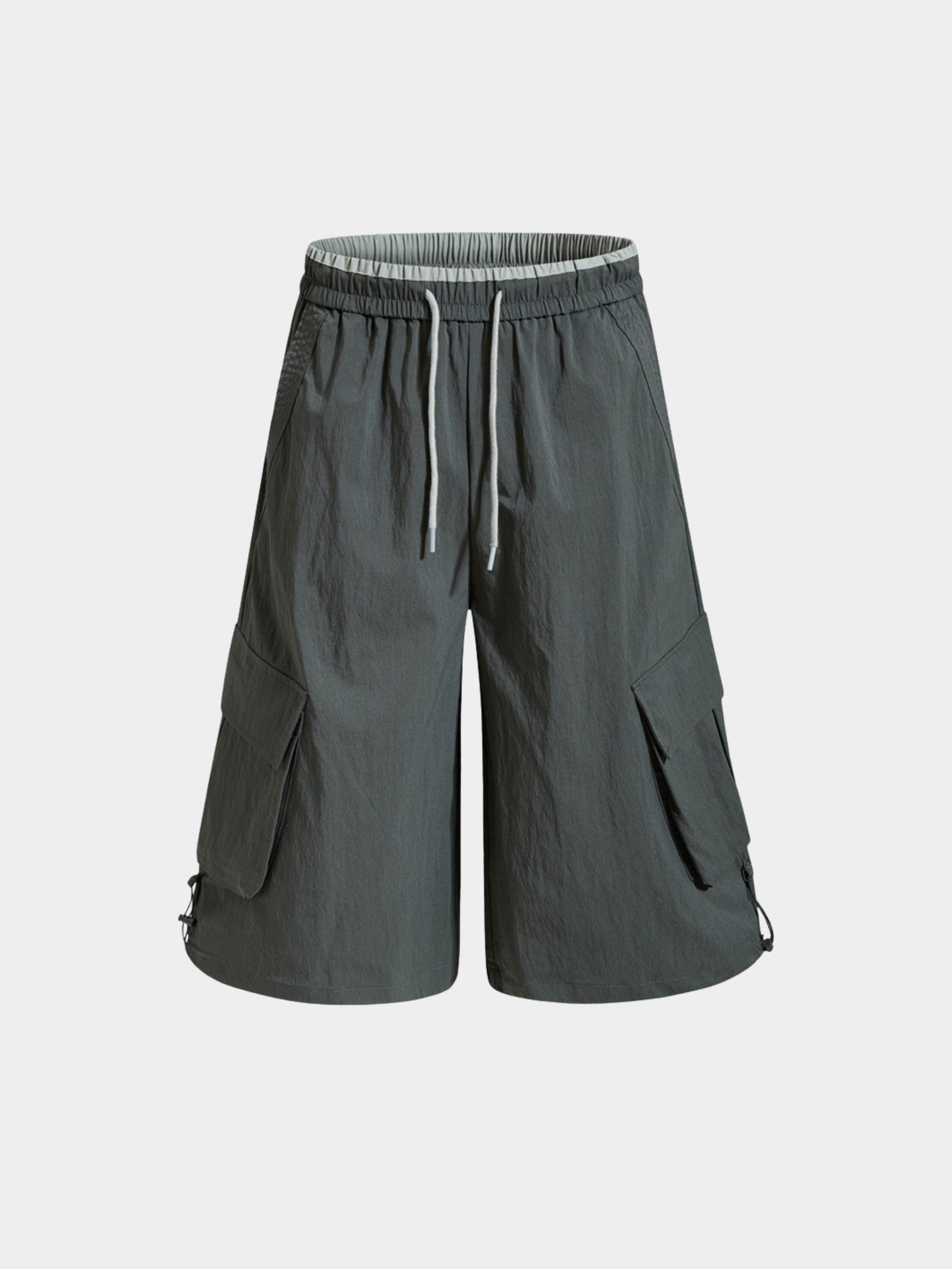 DewPath - Elastic-Waist Multi-Pocket Knee-Length Shorts