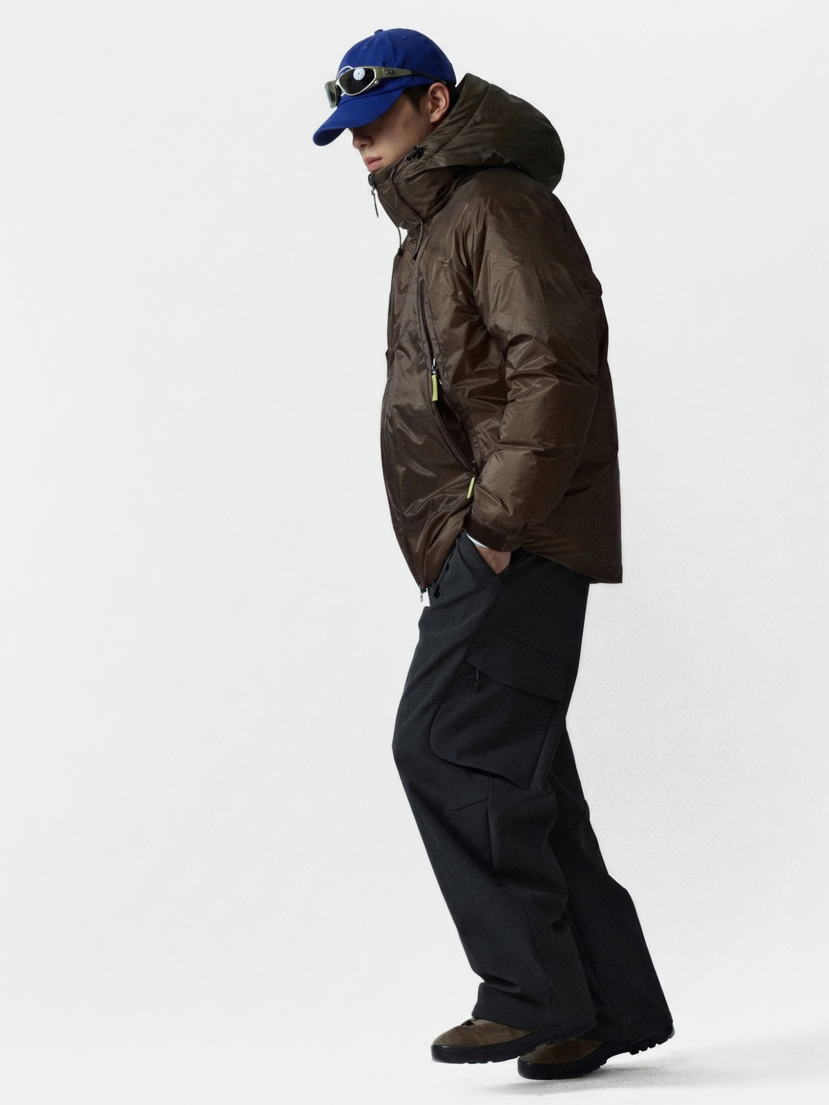 Dawntrail - 90% White Duck Down Hooded Insulated Jacket