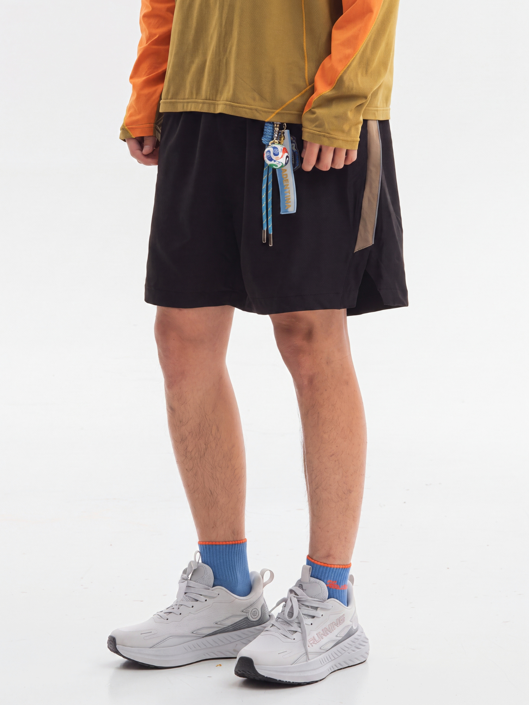 DrizzleVeil - Unisex Water-Repellent Quick-Dry Shorts