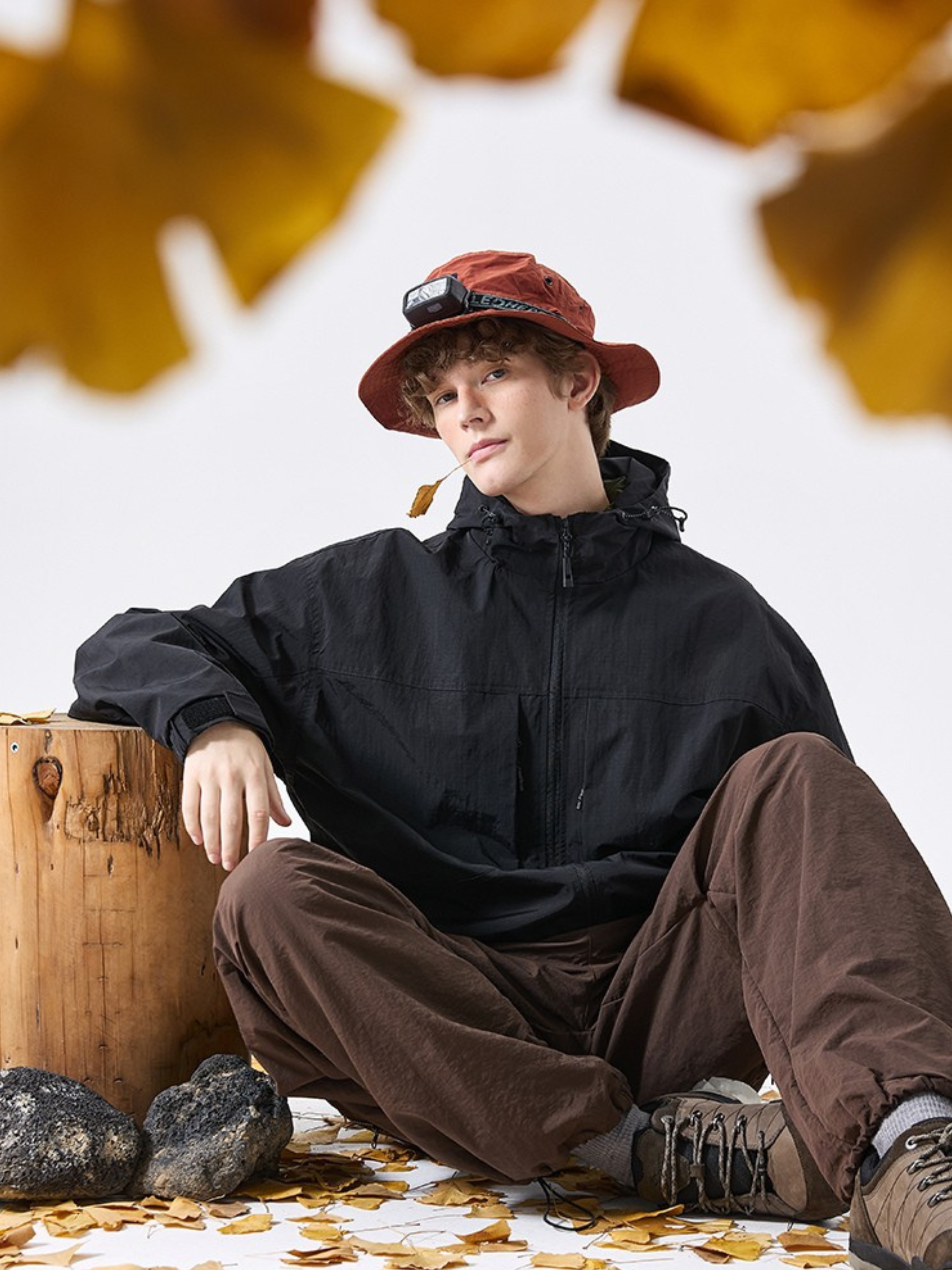 Ravenshade - Men's Softshell Water-Repellent Trekking Jacket