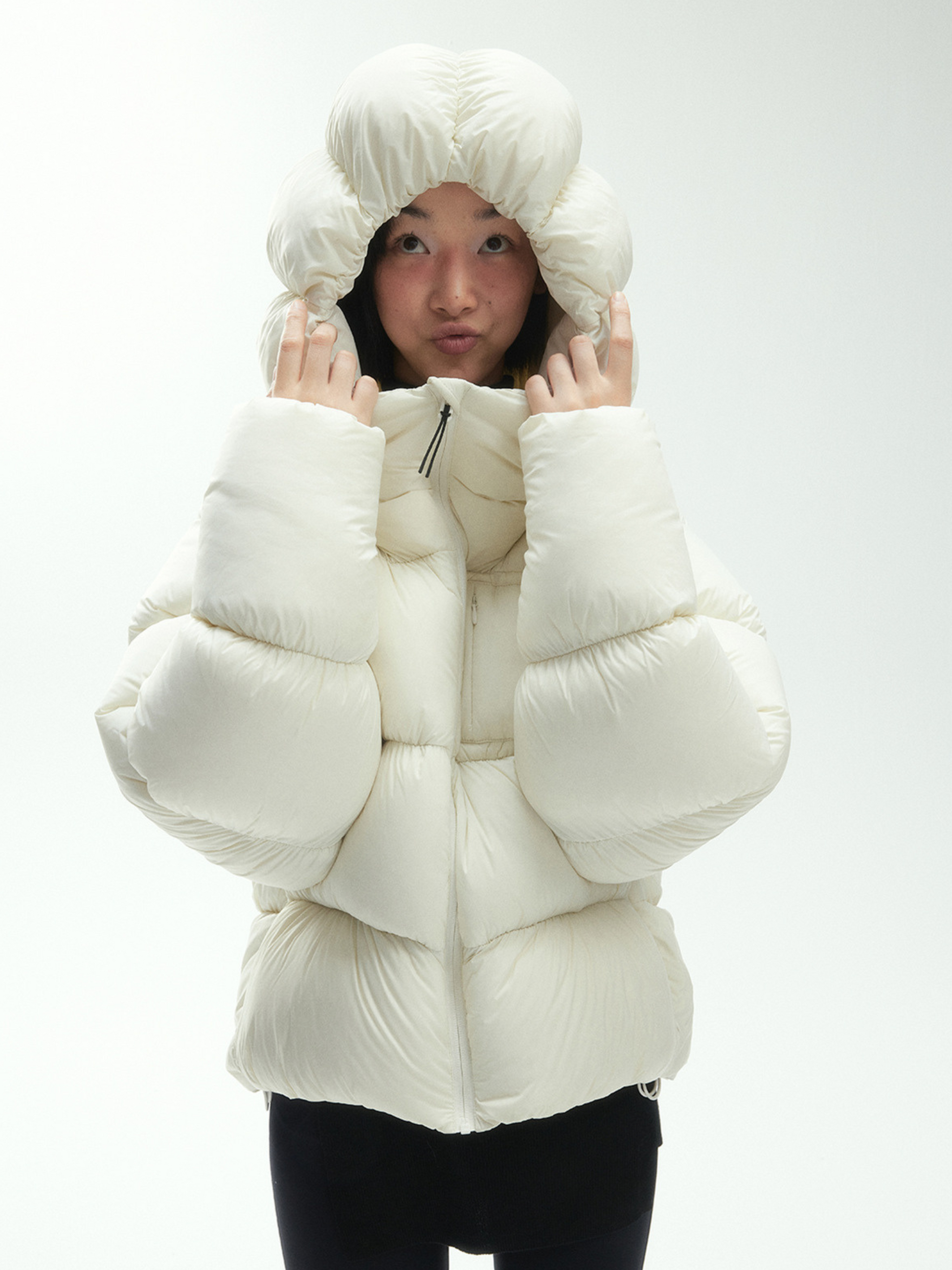 RavenScope - Women’s  90% White Duck Down Puffer Hooded Jacket GONGGAR SPORTS