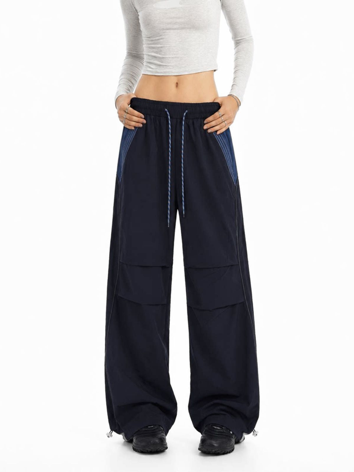 Crestwalk - Women's Geometric Cutline Pleated Paratrooper Pants