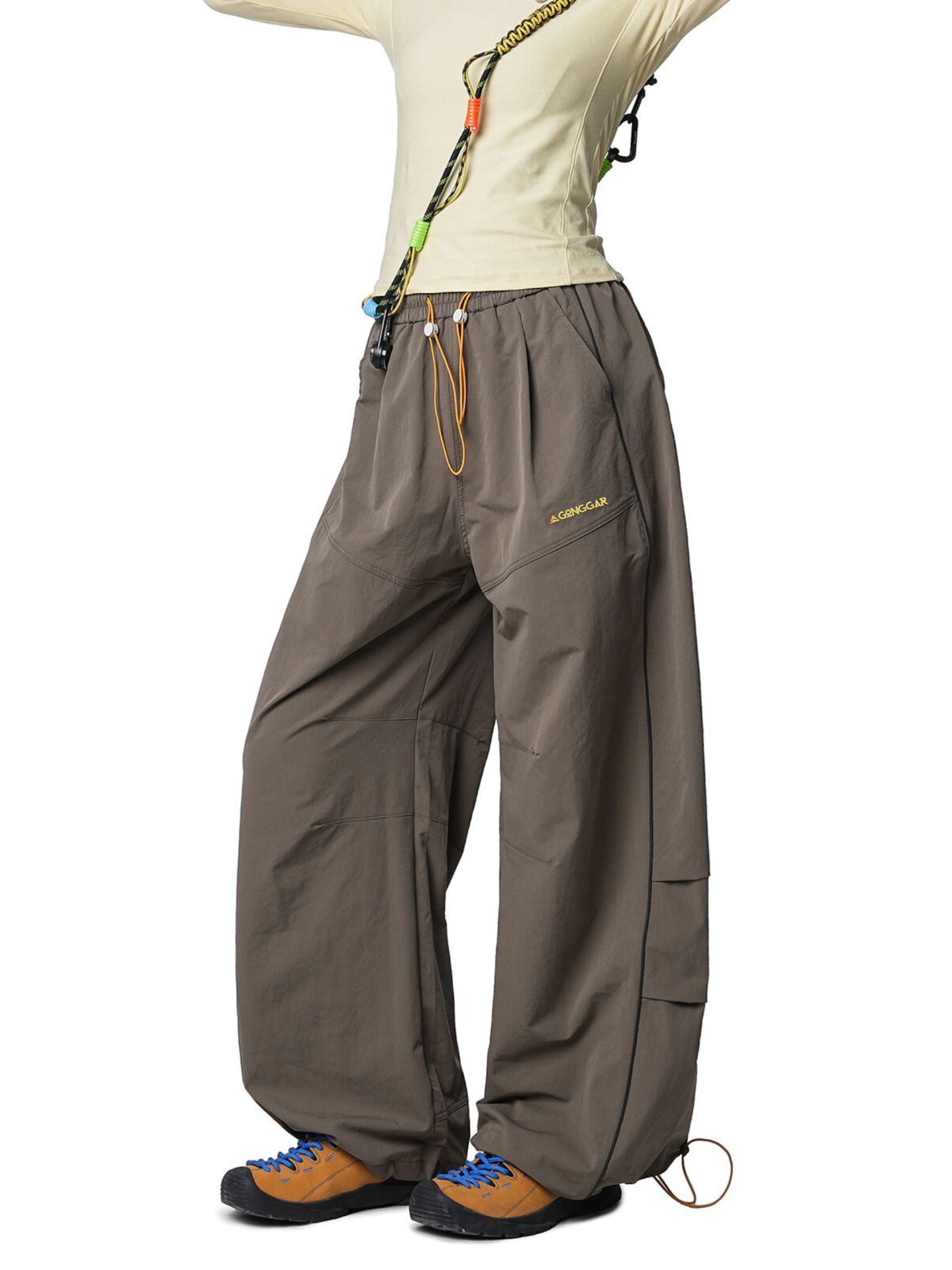 Earthtrail - Women's Lightweight Straight-Leg Paratrooper Pants