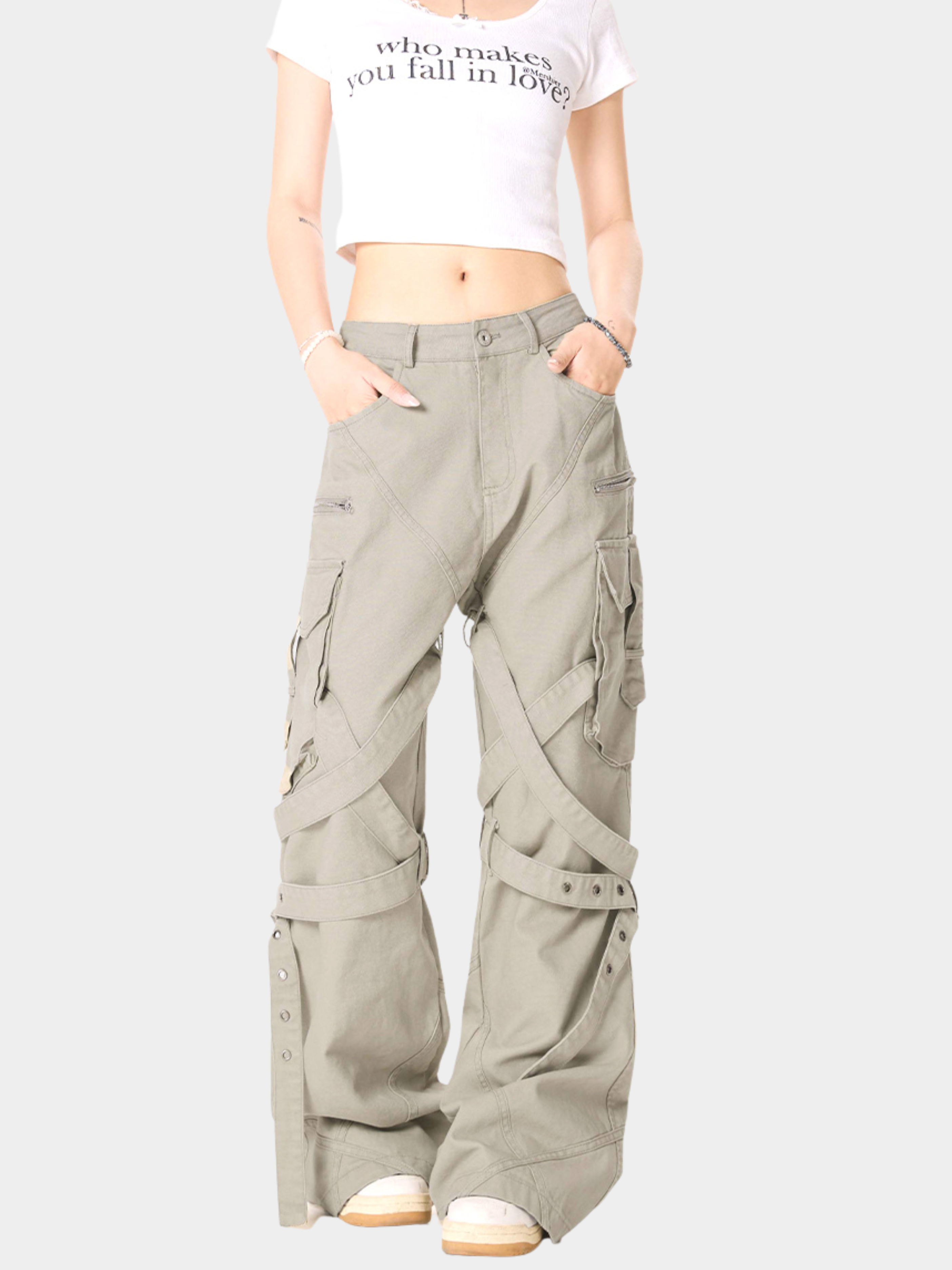 Aquaridge - Women's Strap Detail Tailored Cargo Pants