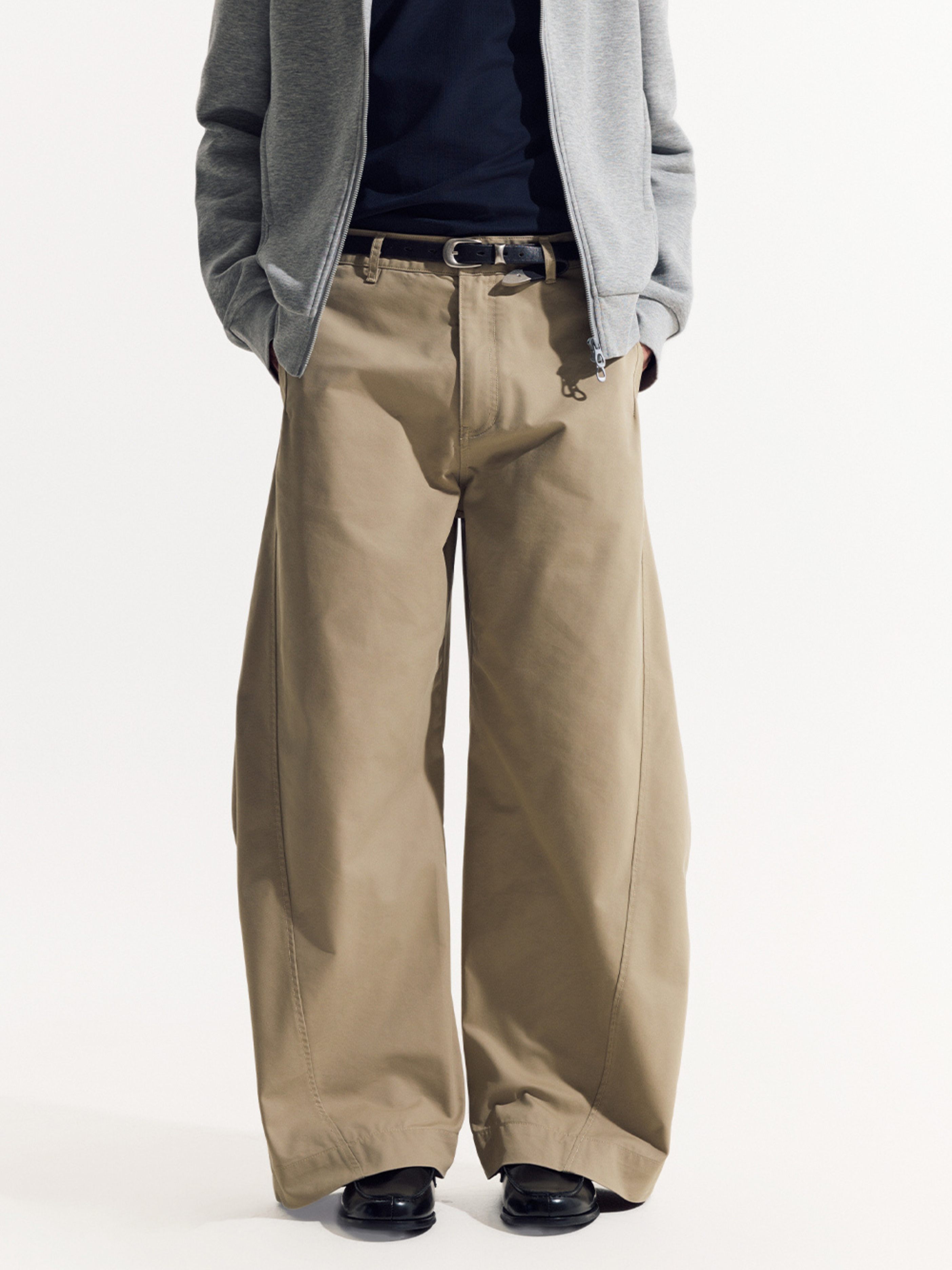 EagleView - Minimalist Wide-Cut Bamboo Wool Curved Pants