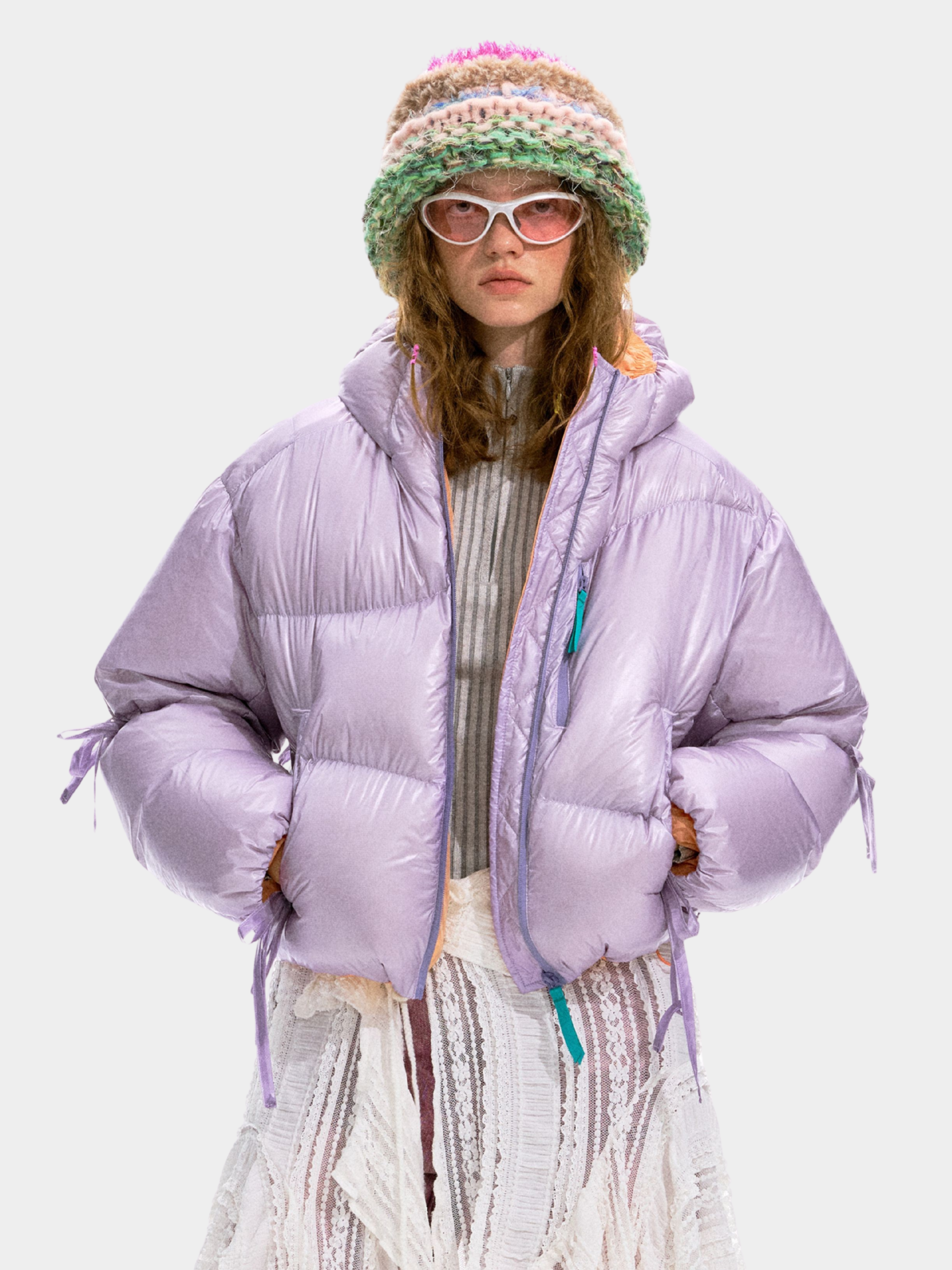 Ironfrost - Women's 90% White Duck Down Color-Blocked Short Puffer Jacket