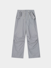 ThornCase - Women's Multi-Pocket Pleated Cargo Pants