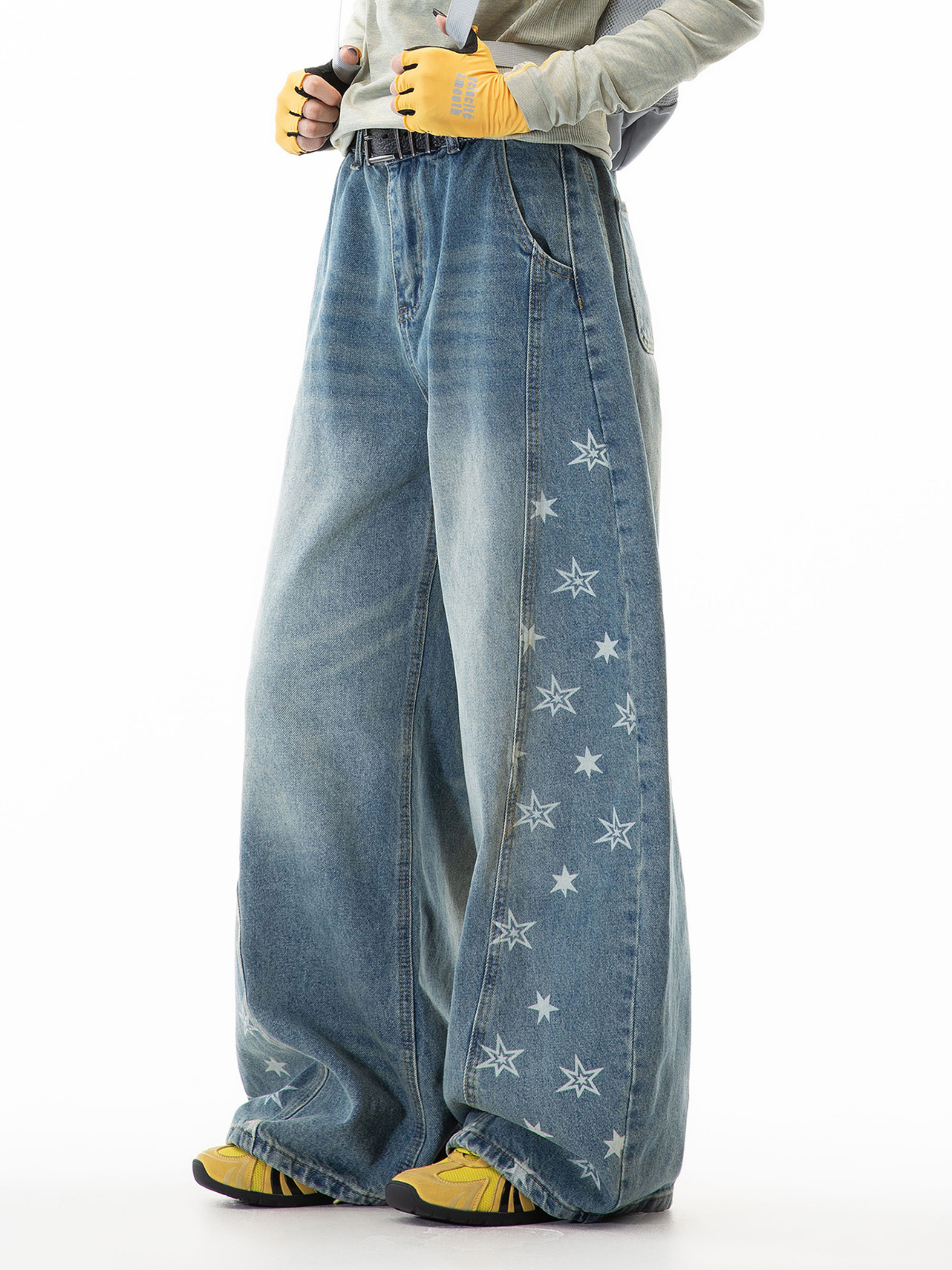 Gravitas - Women's Star-Print Washed Scimitar Denim Pants