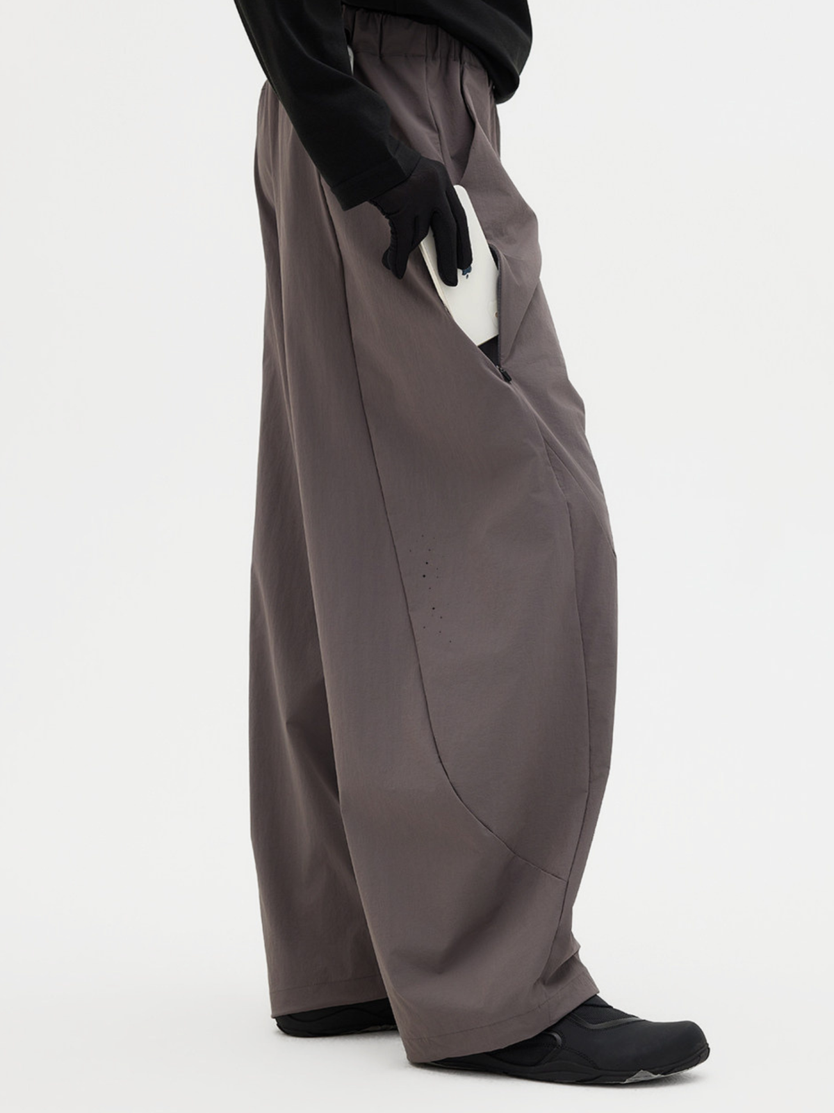WrapMist - Breathable Cool-Touch Antibacterial Curved-Leg Utility Pants