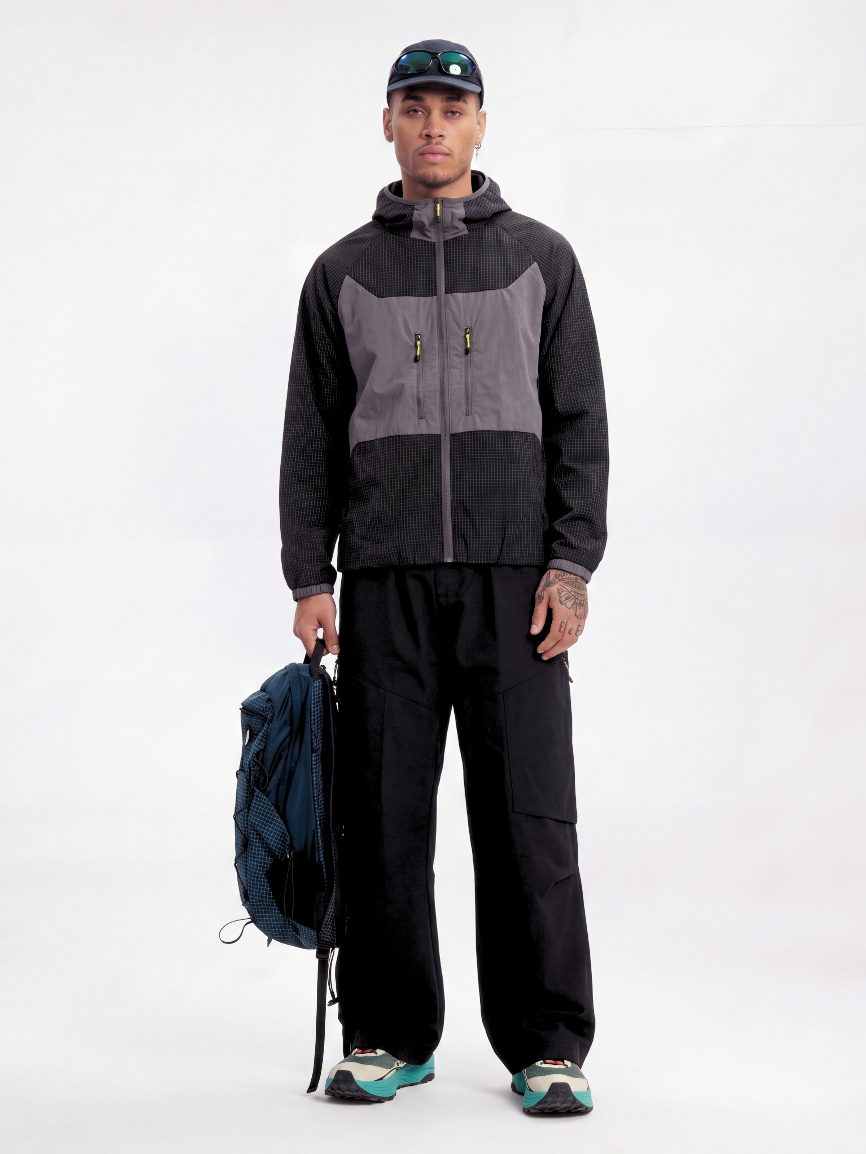LiteVeil - Water-Repellent Lightweight Breathable Color-Block Jacket