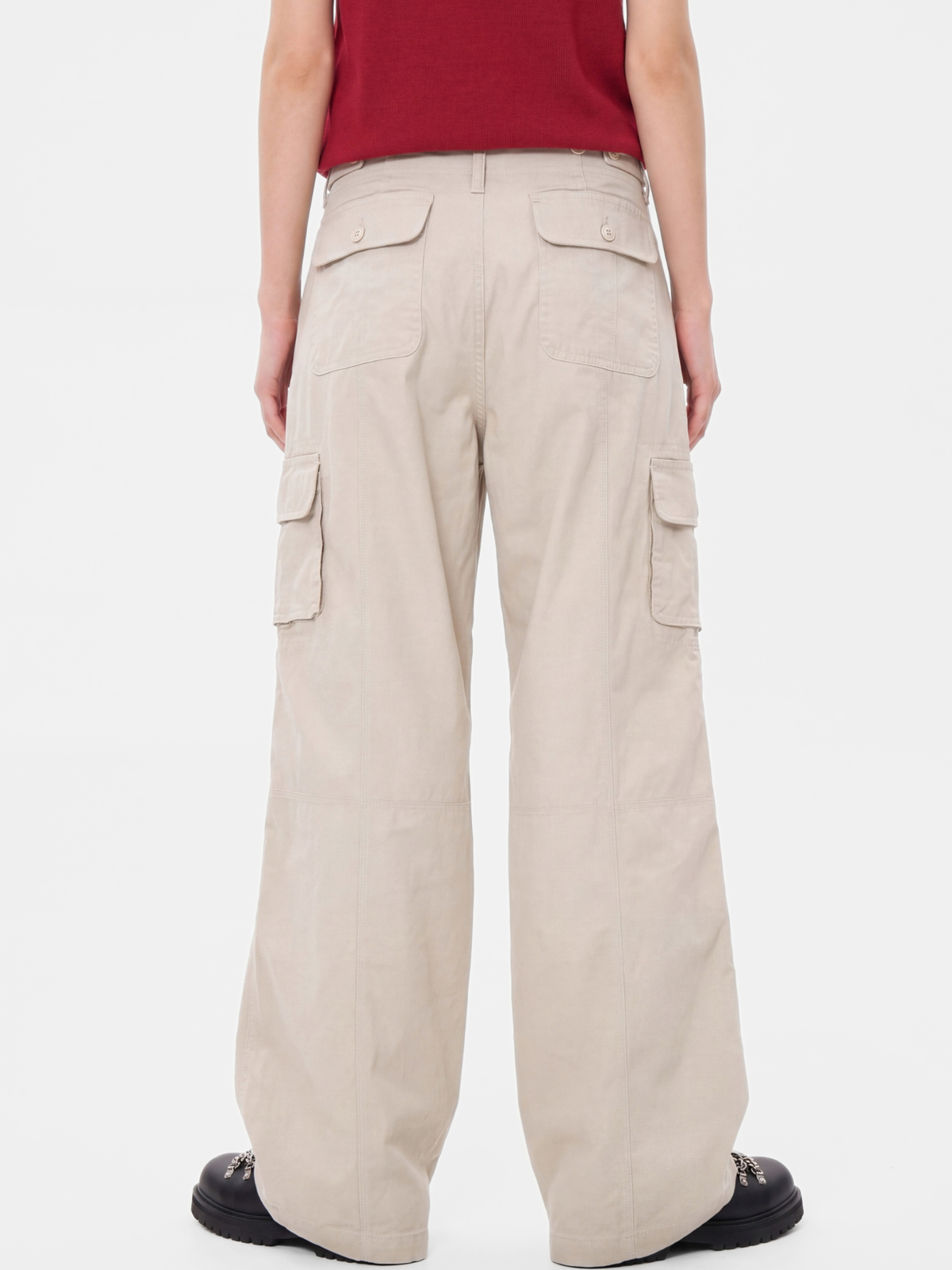 CalmDrift - Women's Deconstructed Multi-Pocket Straight-Leg Cargo Pants