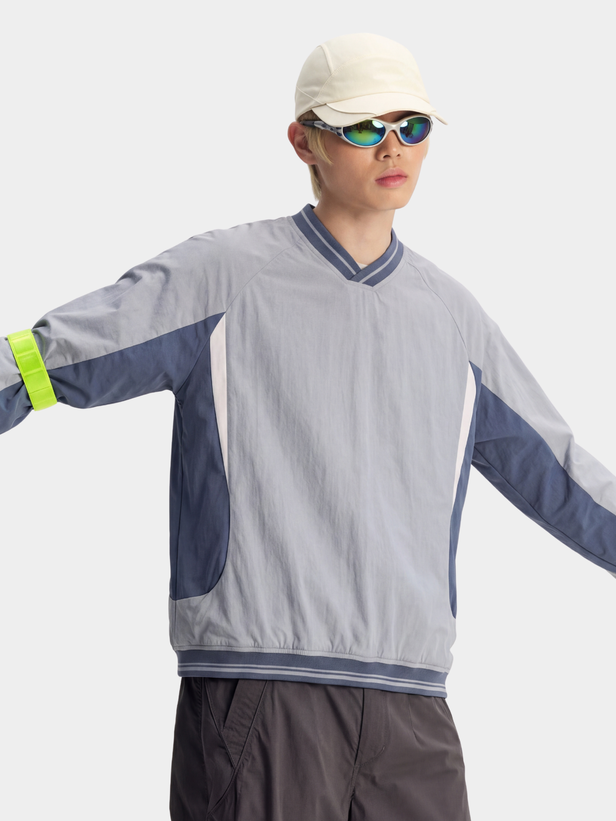 HemStill - Water-Repellent Quick-Dry Antibacterial Stretch Sweatshirt