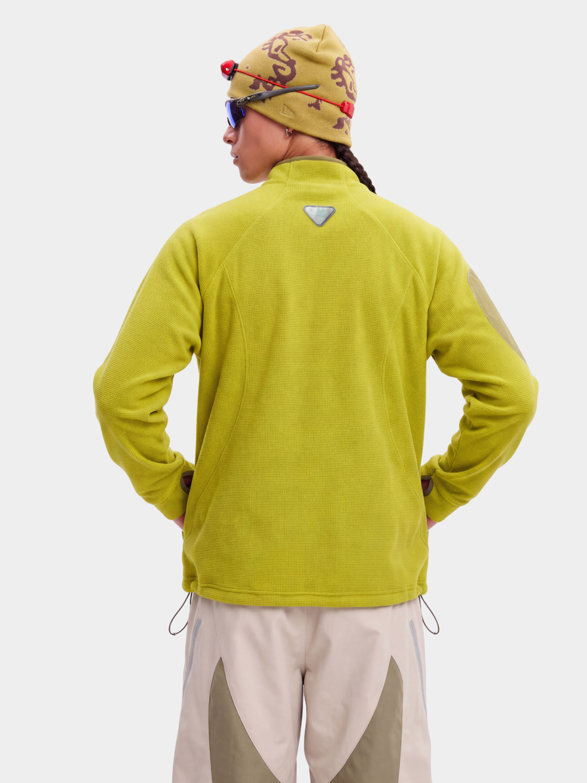 ThreadTrail - Wind-Resistant Wrinkle-Resistant Thermal Jacket