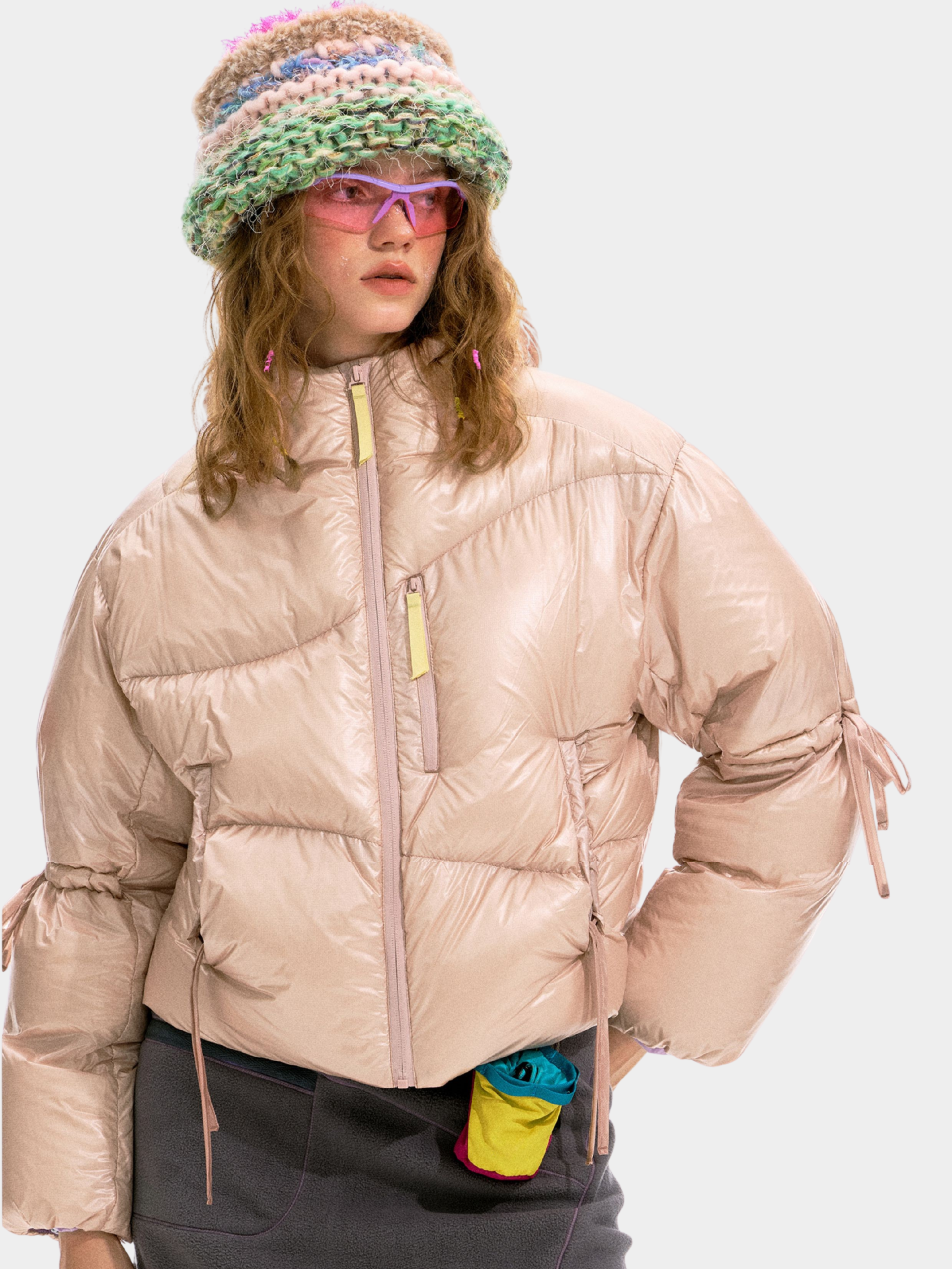 Ironfrost - Women's 90% White Duck Down Color-Blocked Short Puffer Jacket