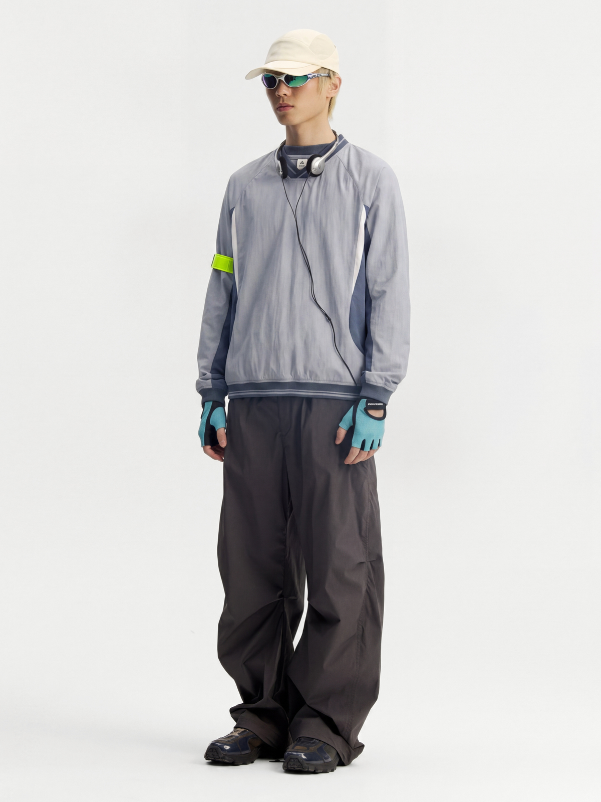 HemStill - Water-Repellent Quick-Dry Antibacterial Stretch Sweatshirt