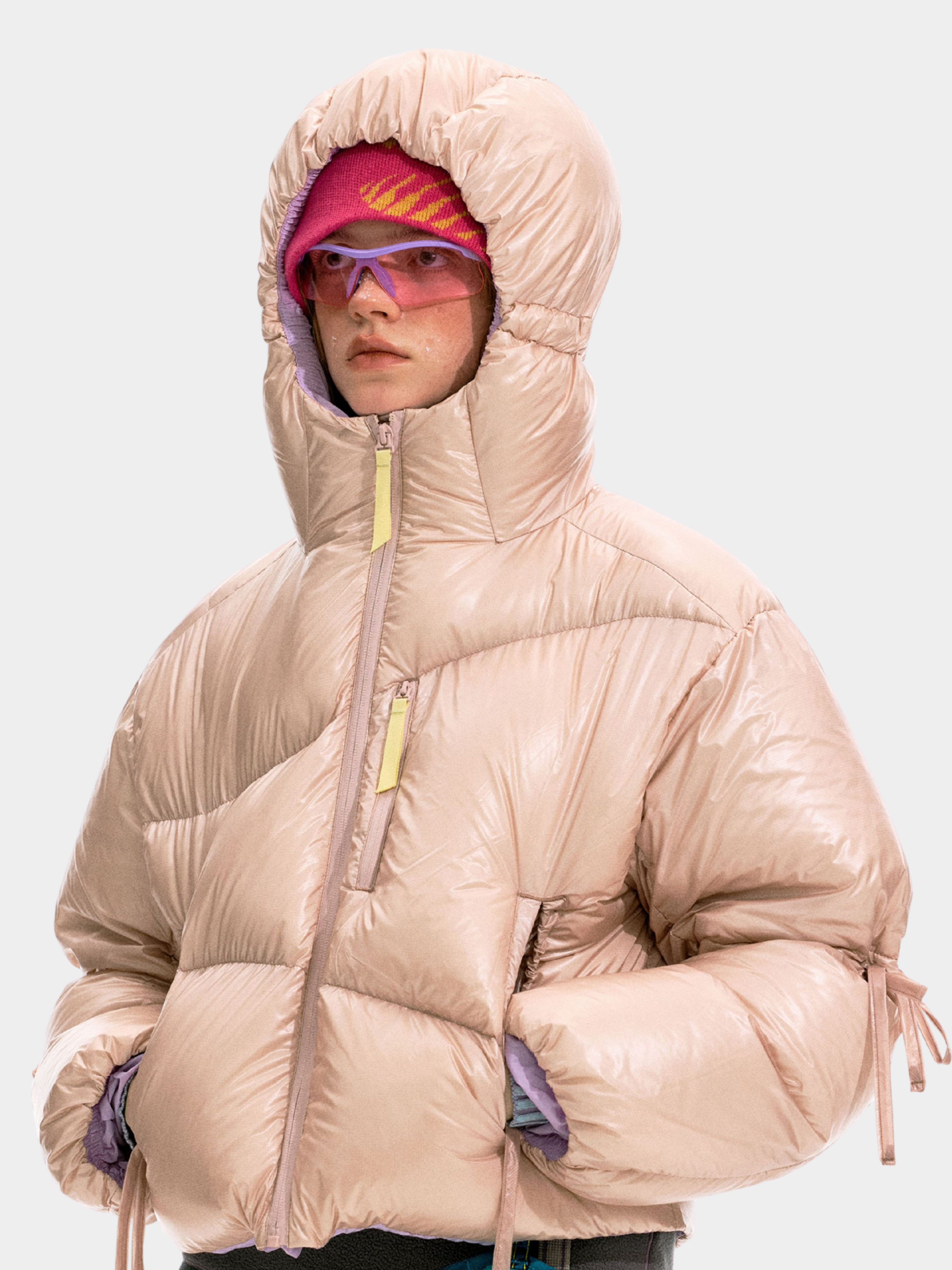 Ironfrost - Women's 90% White Duck Down Color-Blocked Short Puffer Jacket