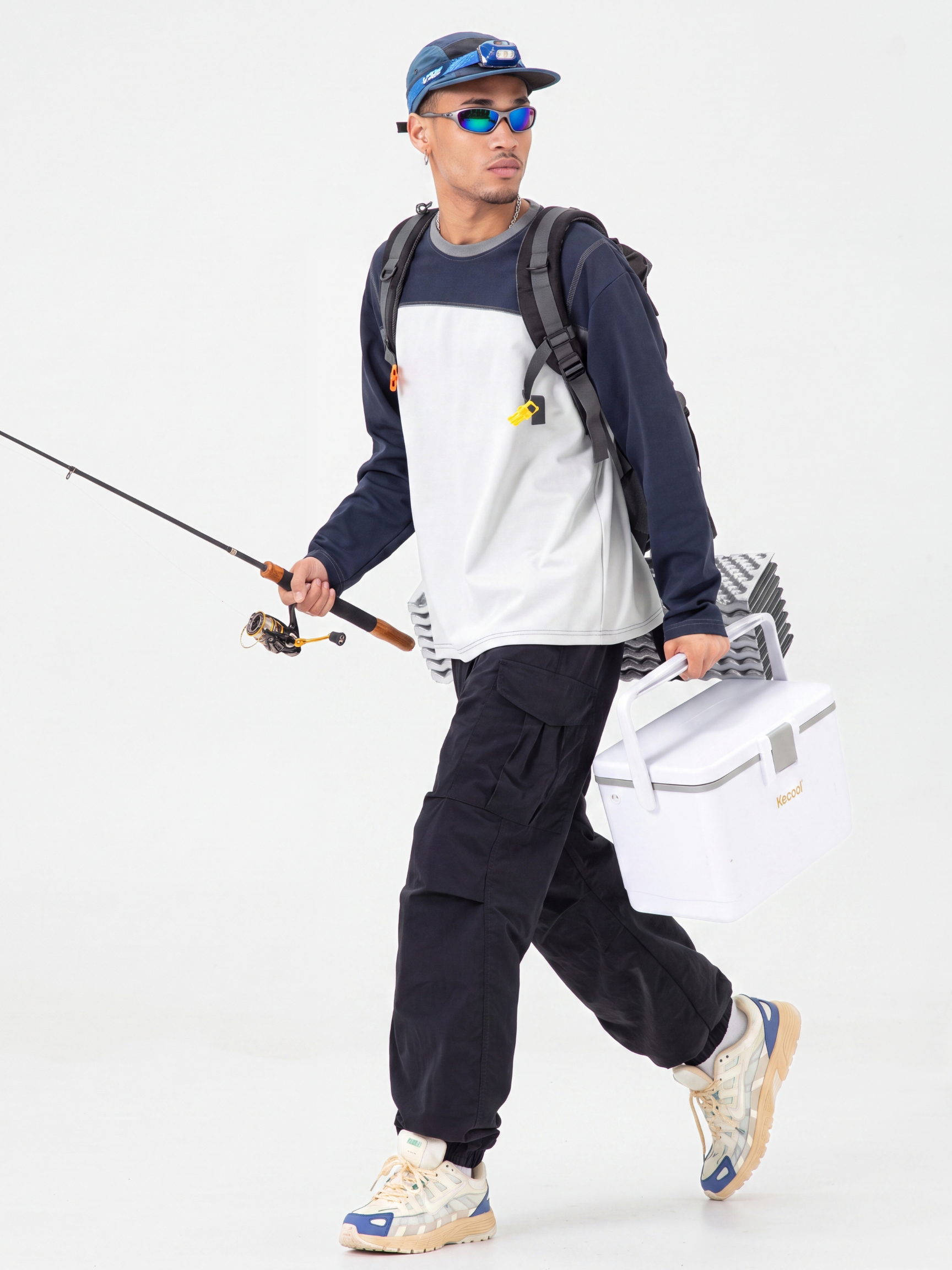 GoldDrift - Unisex Moisture-Wicking & Quick-Dry Long Sleeve T-Shirt
