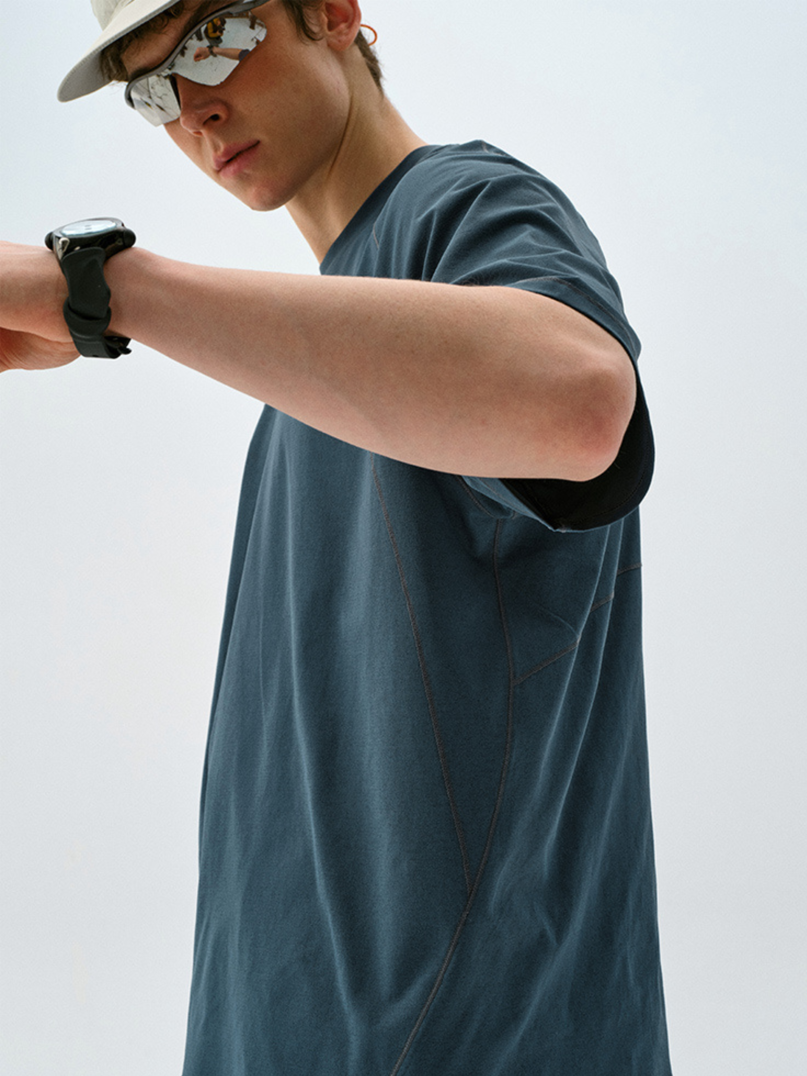 Emberreach - UPF50+ Moisture-Wicking Antibacterial Crewneck T-Shirt