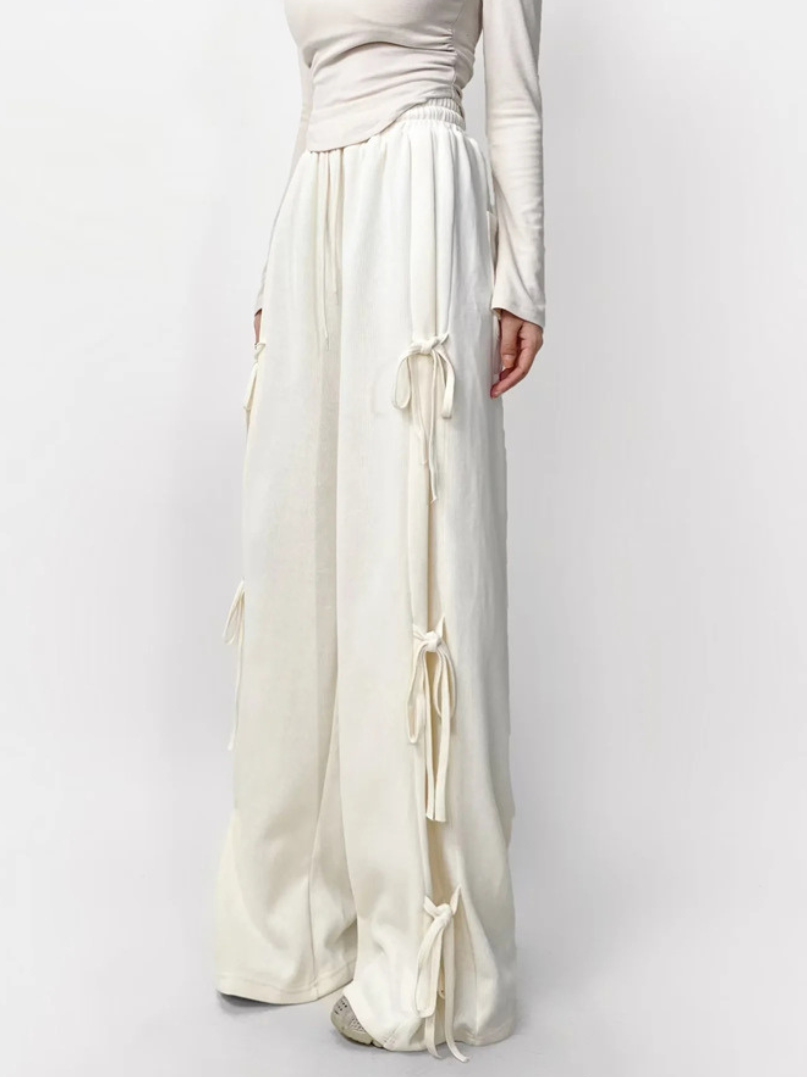 ThornPort - Women's Elastic Waist Butterfly Bow Loose Pants