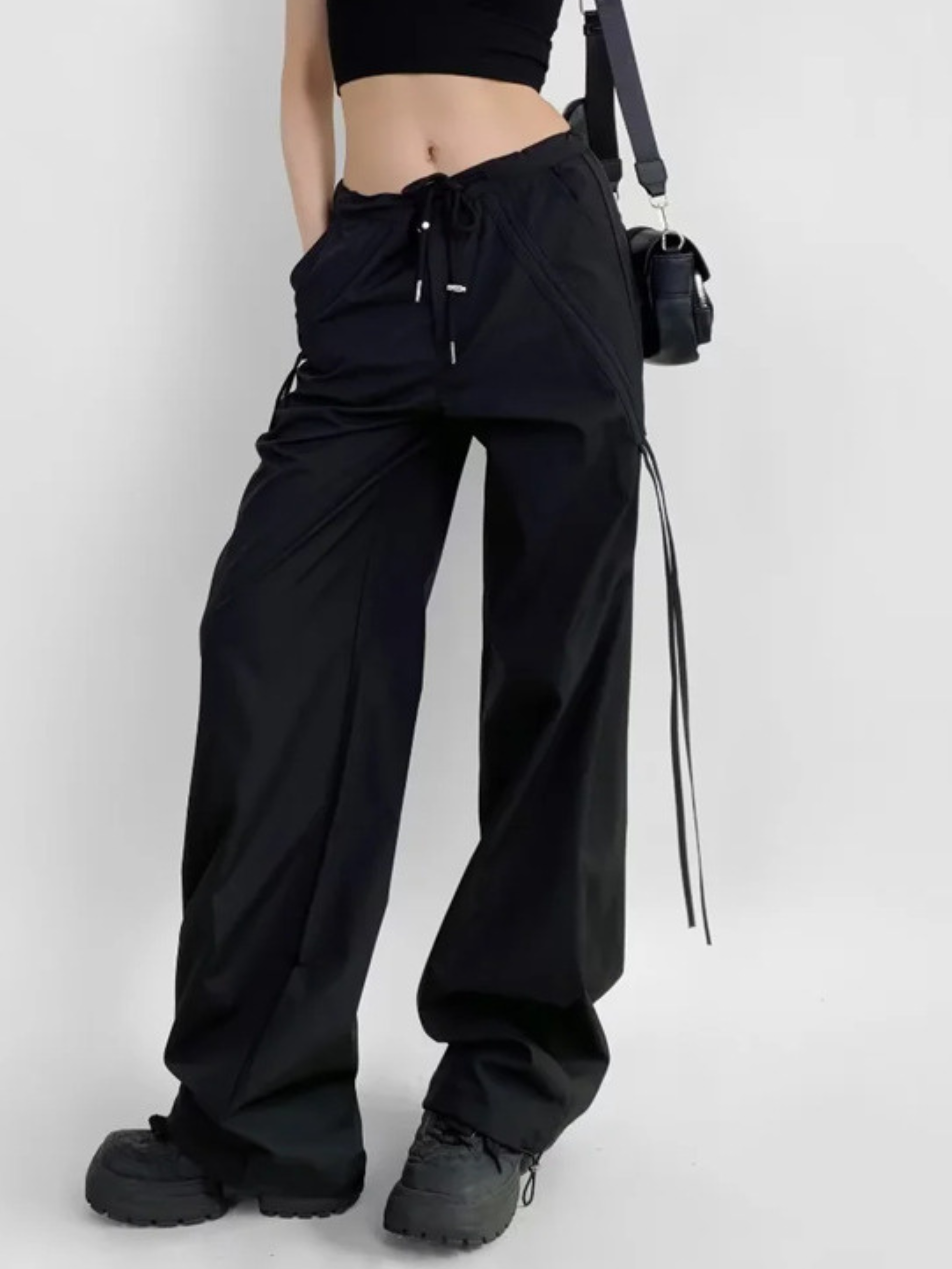 ThornPath - Women's Drawstring Tie Double-Pocket Loose-Fit Pants