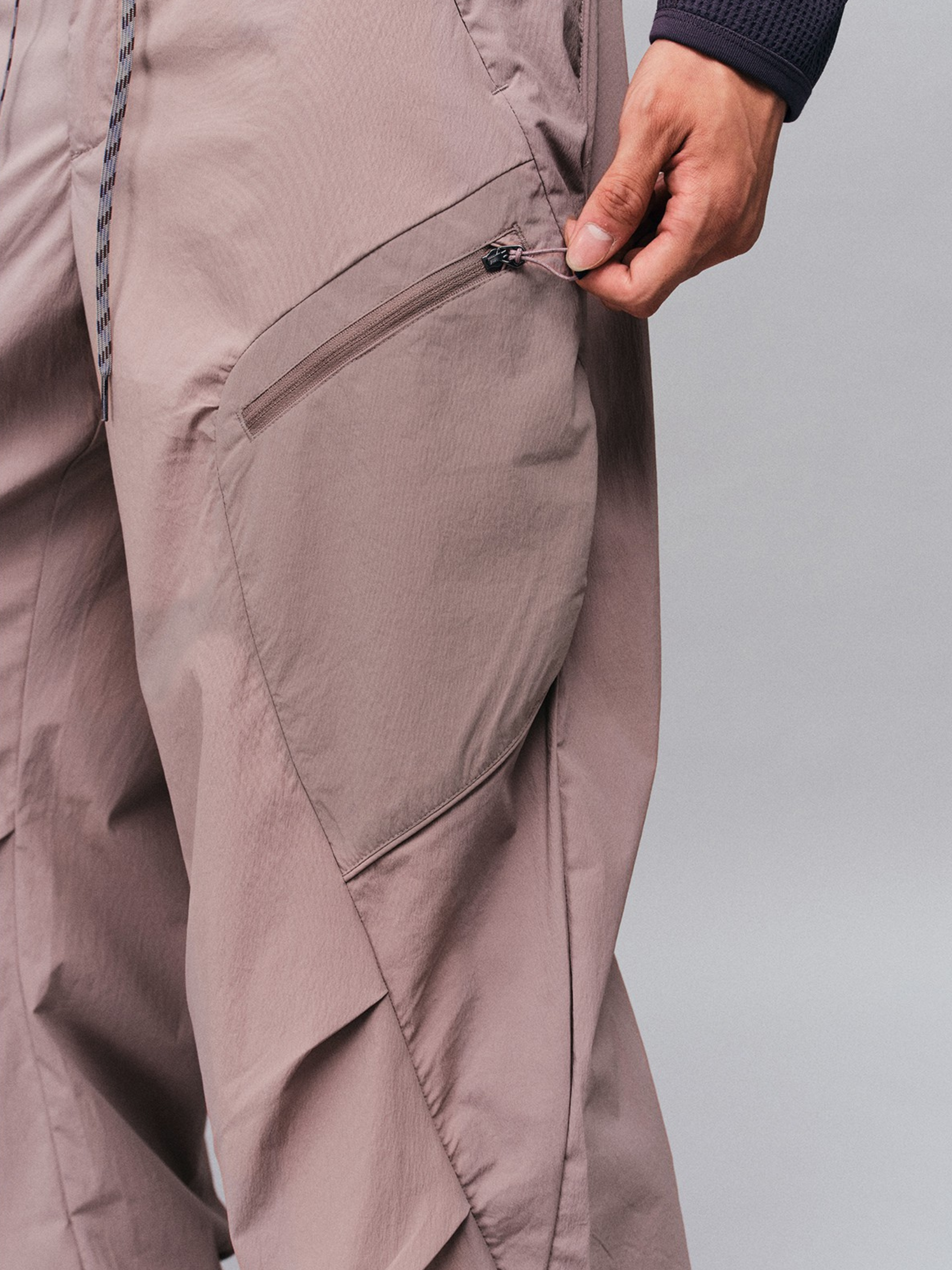 Emberfire - Unisex Water-Repellent Multi-Pocket Drawstring Utility Pants
