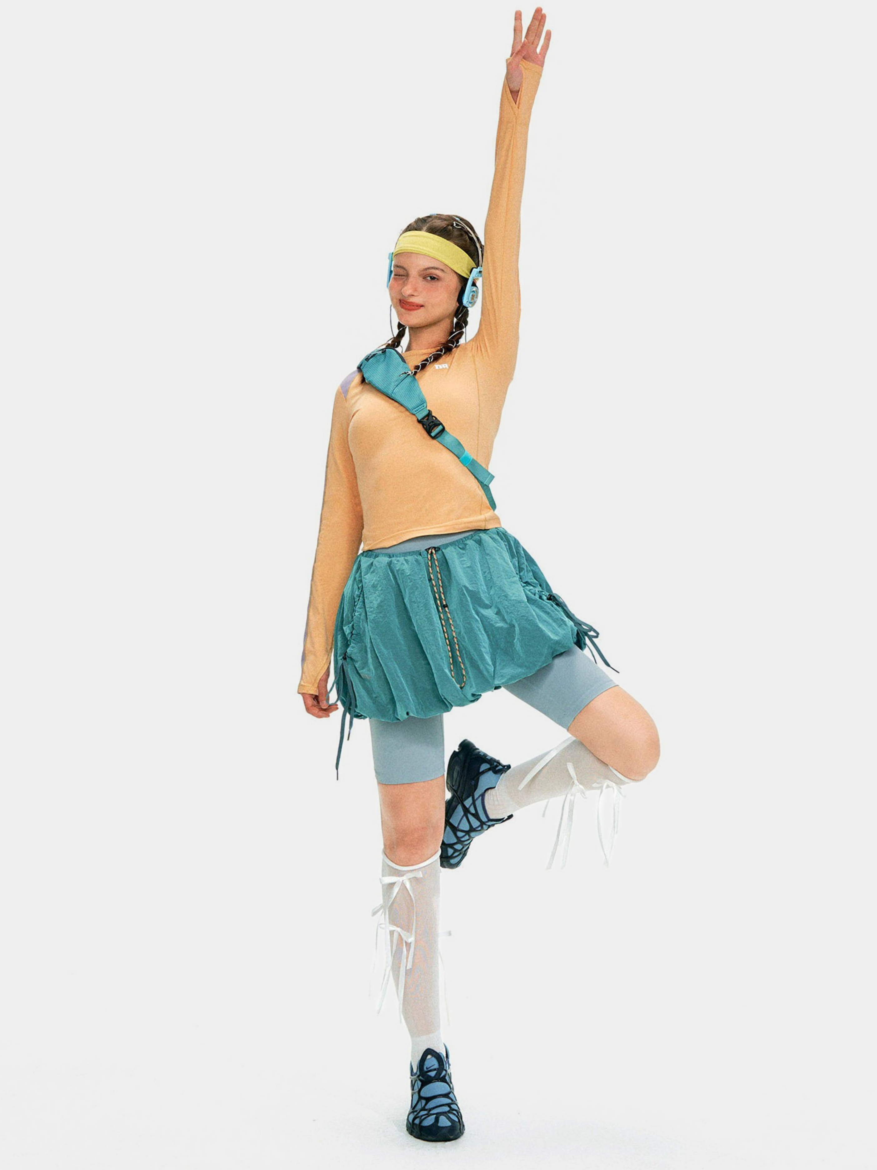 Moonfire - Moisture-Wicking Colorblock Fitted Base Layer Top