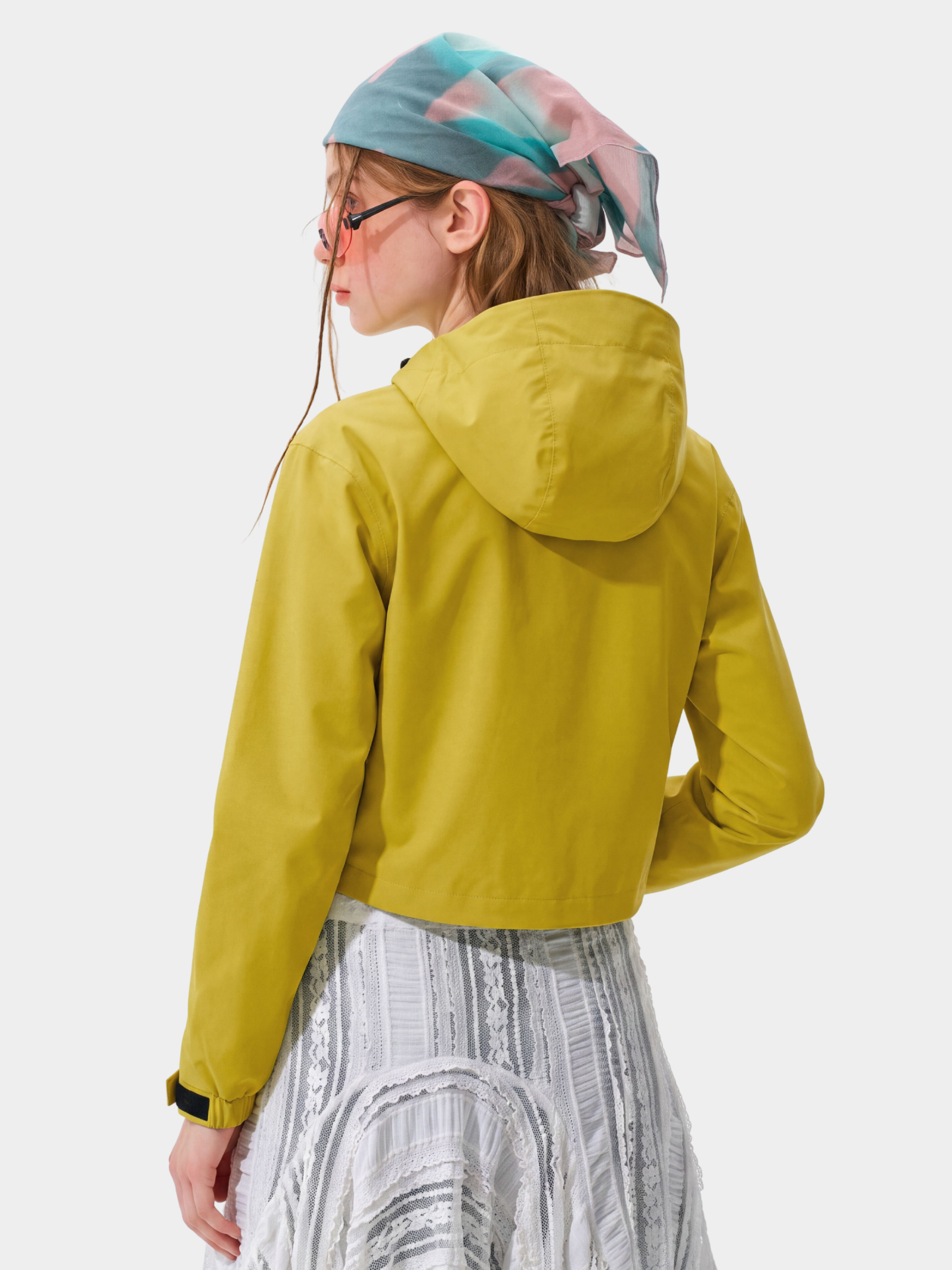 Castgear - Women's Water-Repellent Breathable Cropped Jacket