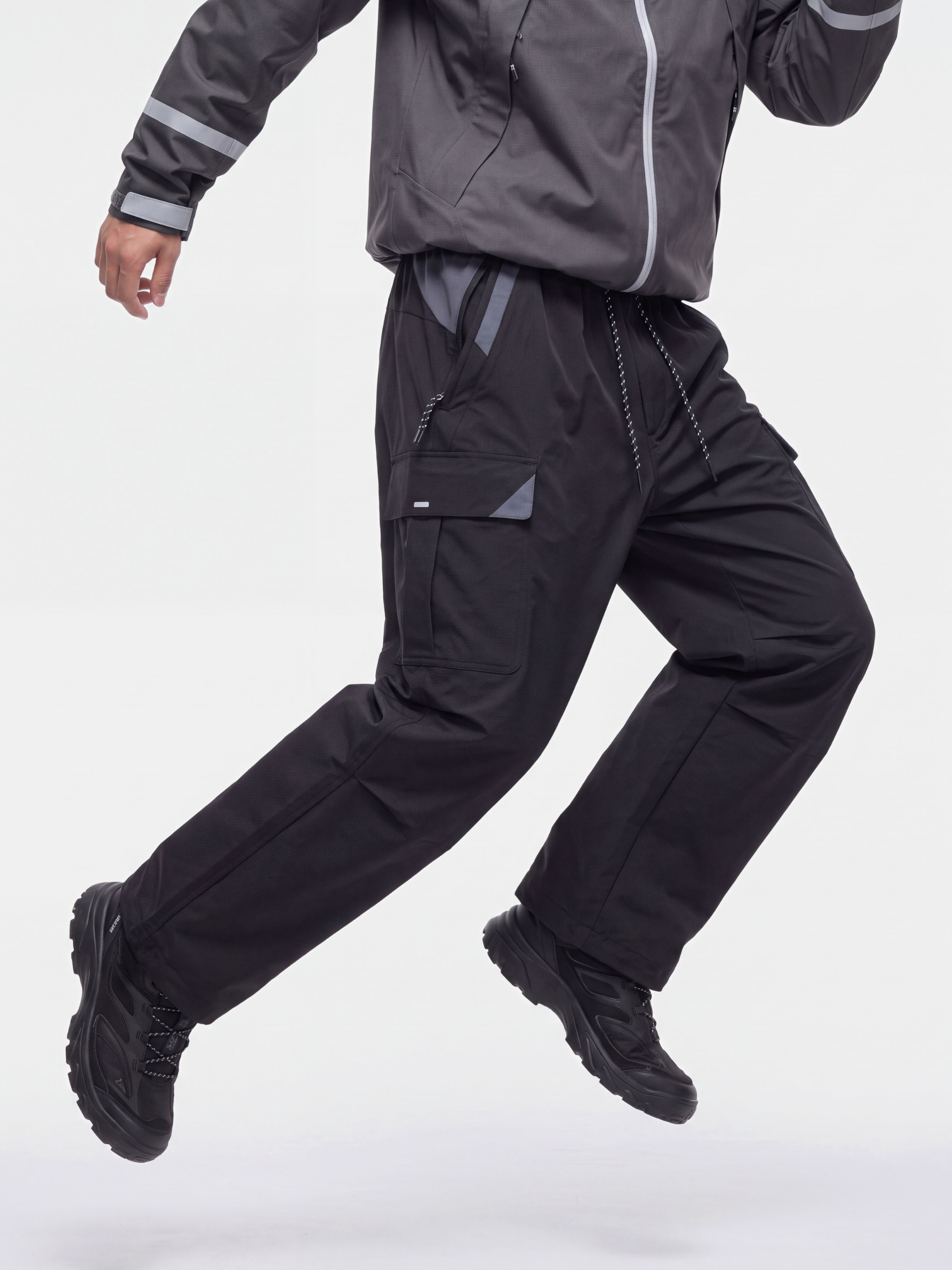 GloomVeil - Unisex Water-Repellent Lightweight Cargo Shell Pants