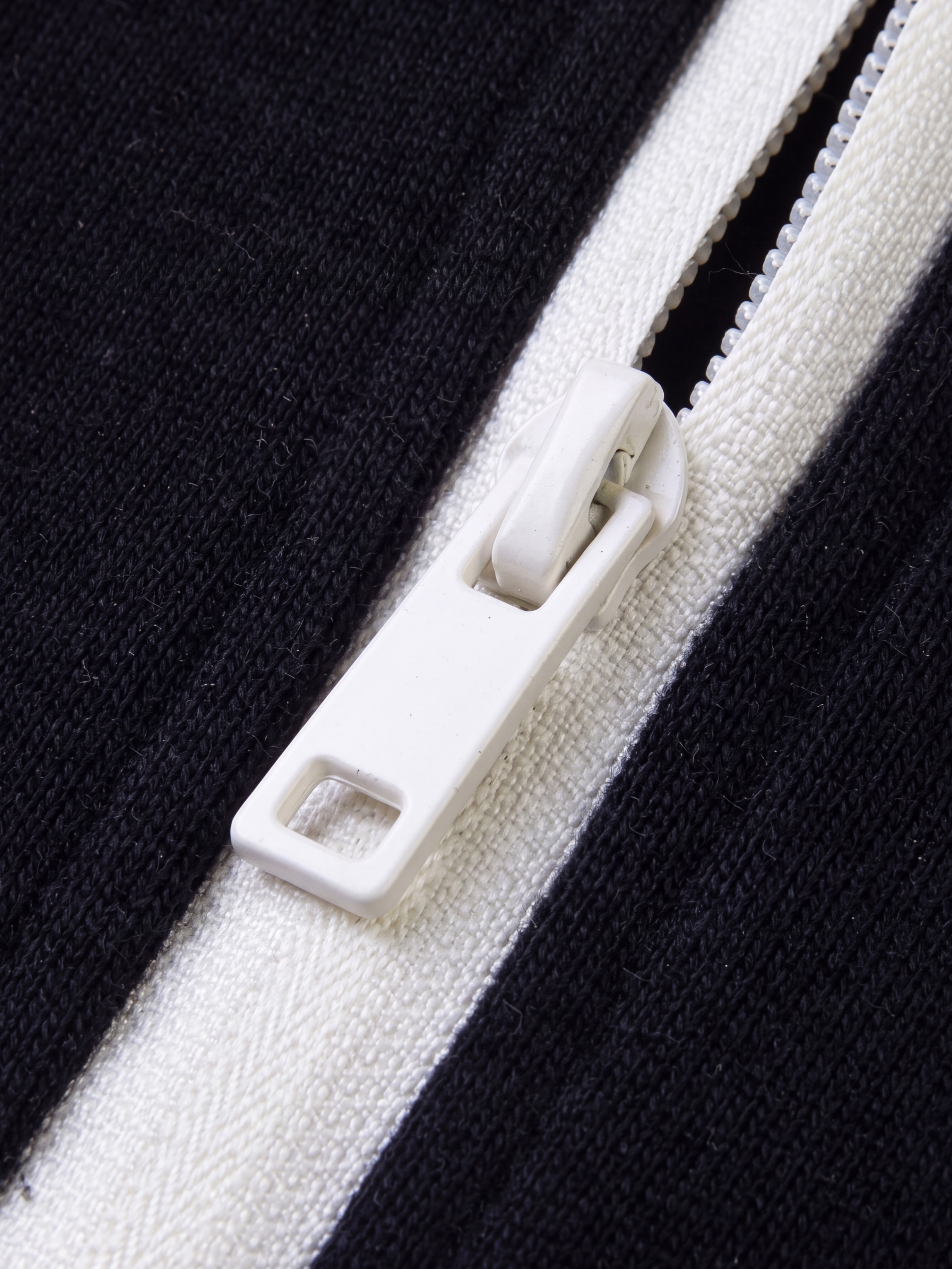 EdgeDrift - Unisex Color-Block Raglan Stand Collar Zip Jacket