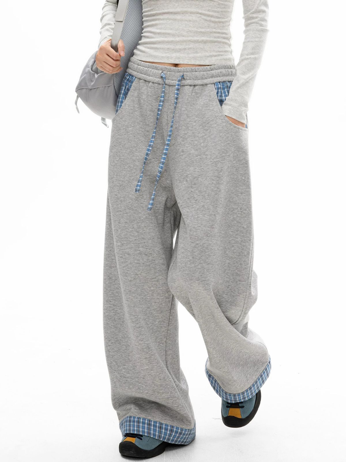 Aldertrek - Unisex Plaid-Panel Baggy Straight-Leg Sweatpants
