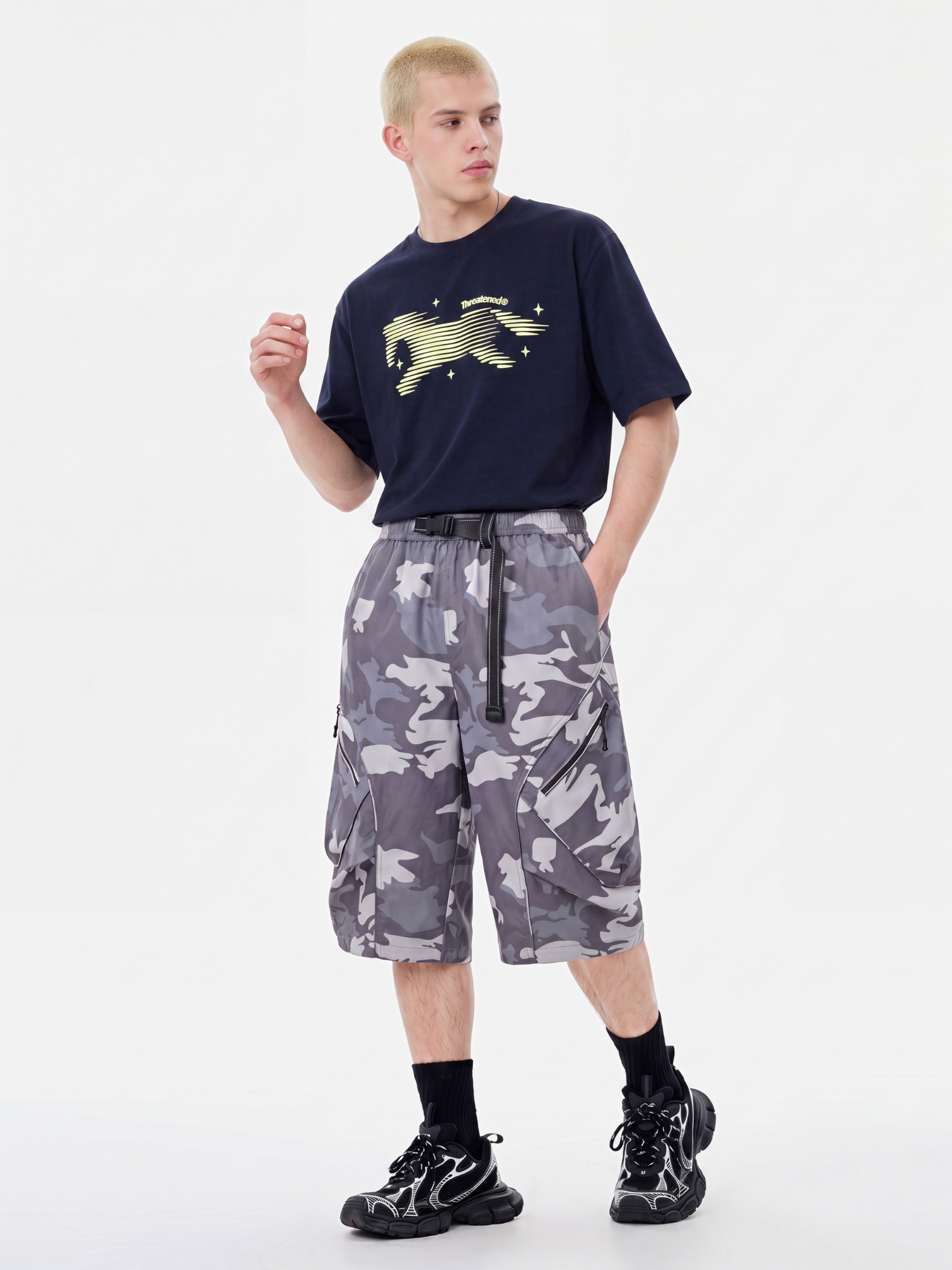 GallopTee - Unisex Graphic Print Relaxed Fit Short Sleeve T-Shirt