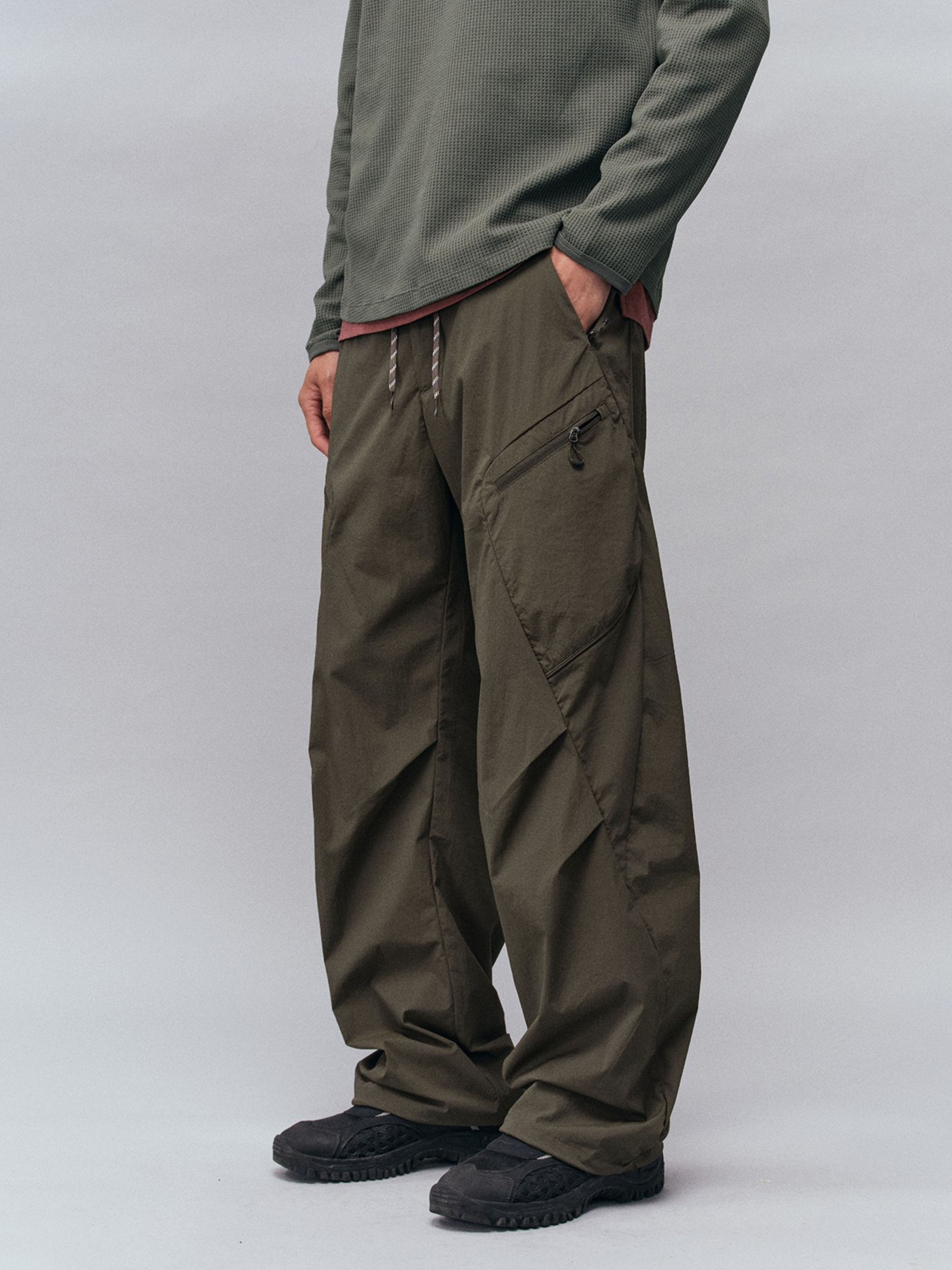 Emberfire - Unisex Water-Repellent Multi-Pocket Drawstring Utility Pants