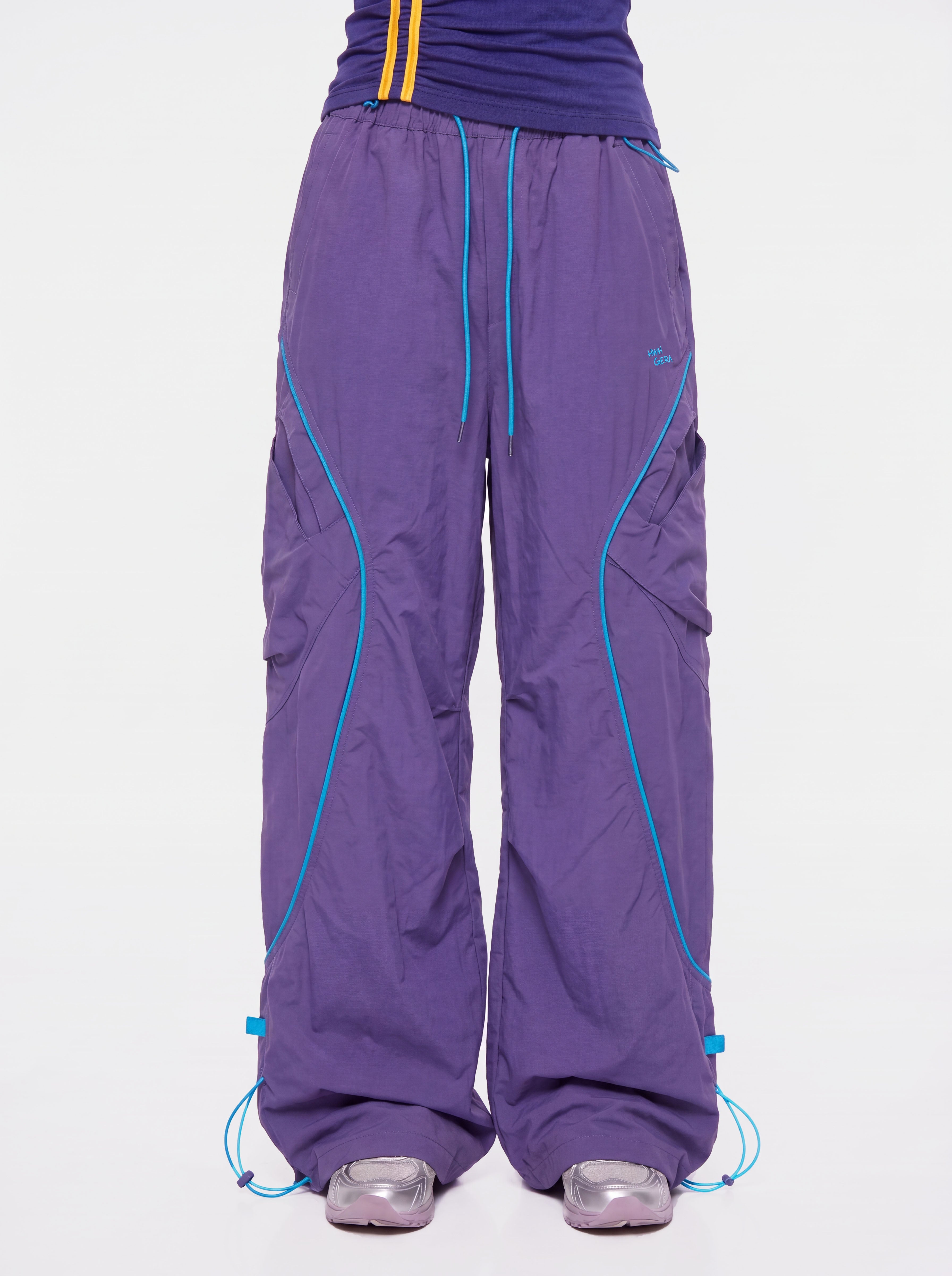 Moonshine - Women's Lightweight Elastic Waist Curved Panel Cargo Pants