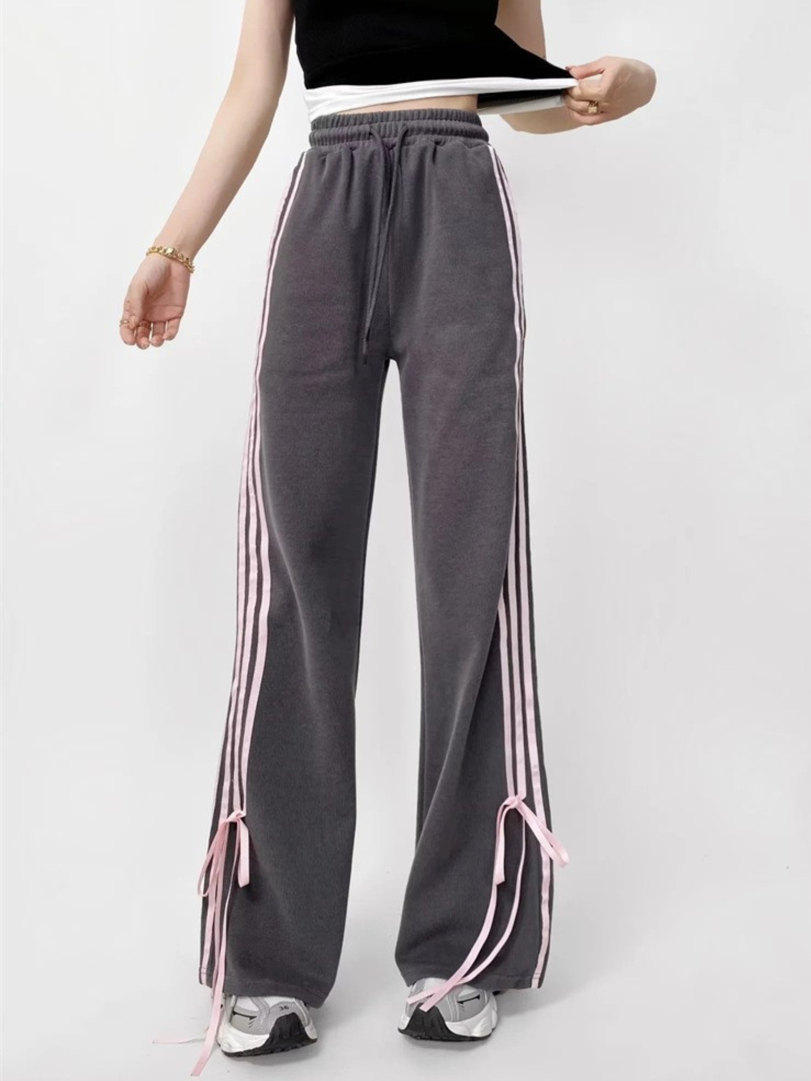 ThornSet - Women's Elastic Waist Side Stripe Straight-Leg Pants
