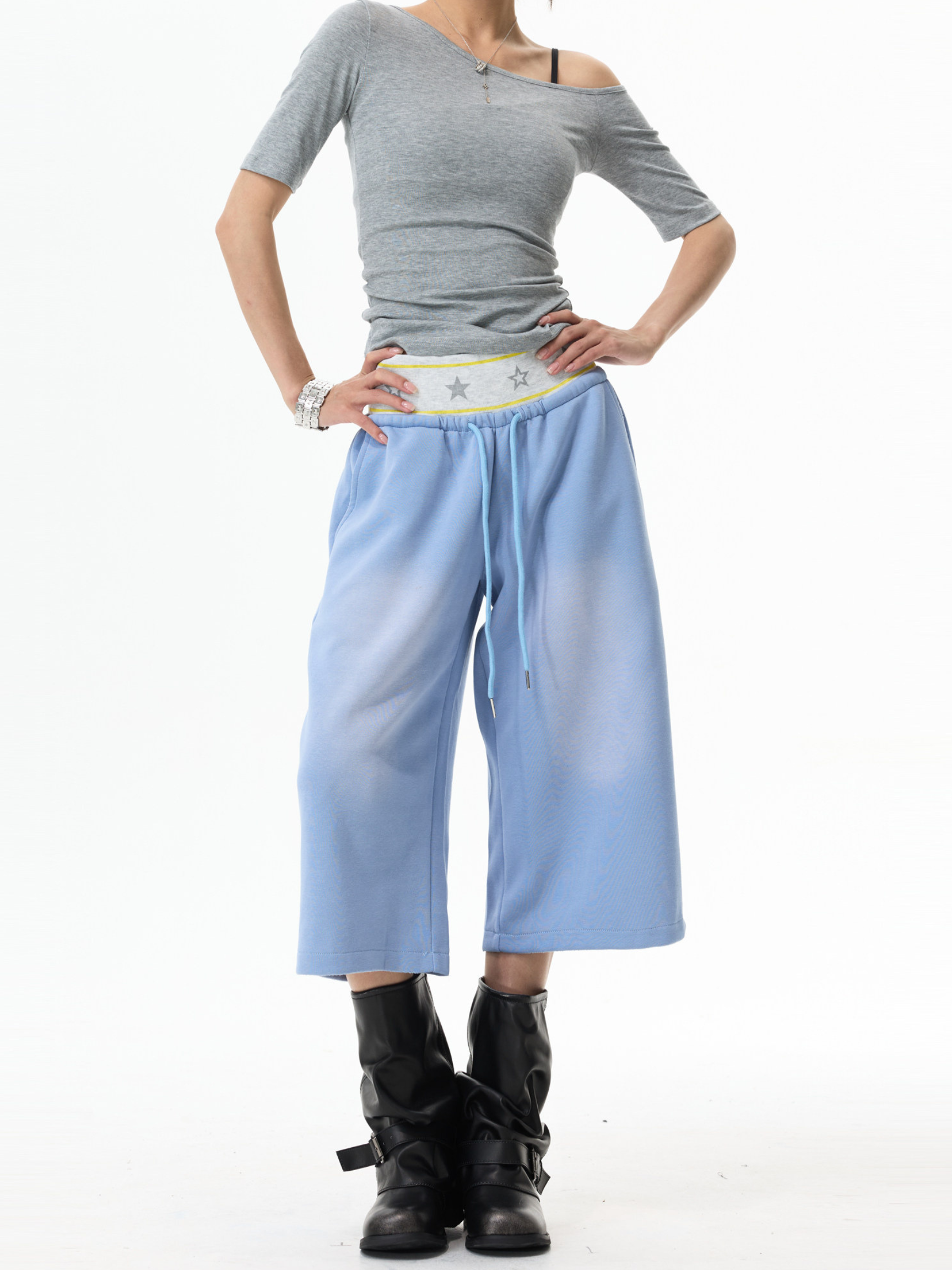 SprintCut - Women's Star Ribbed High-Waist Mid-Length Shorts