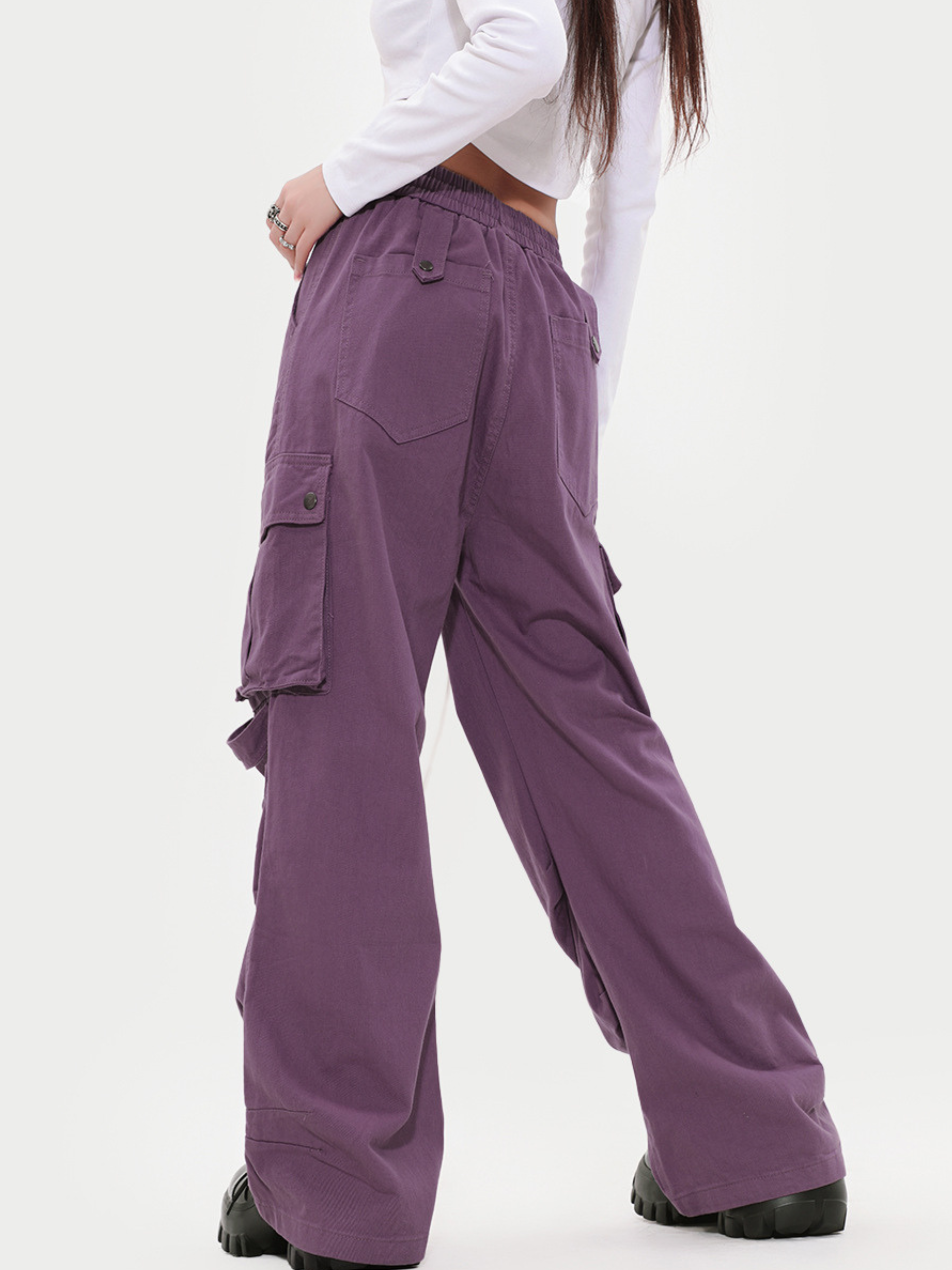 ThornView - Women's Elastic Waist Ruched Cargo Pants