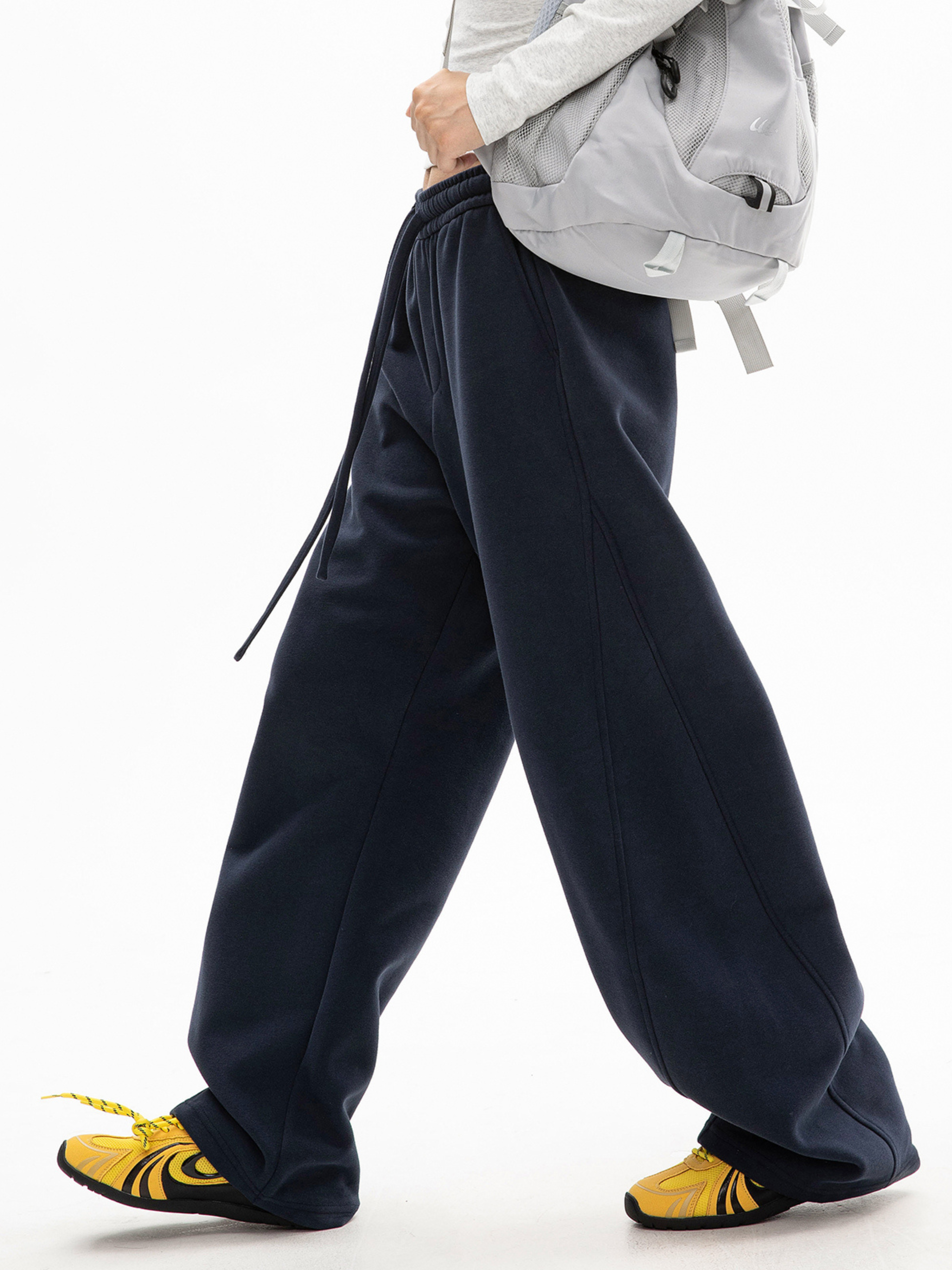 FrostDeck - Unisex Curved Seam Straight-Leg Wide Sweatpants