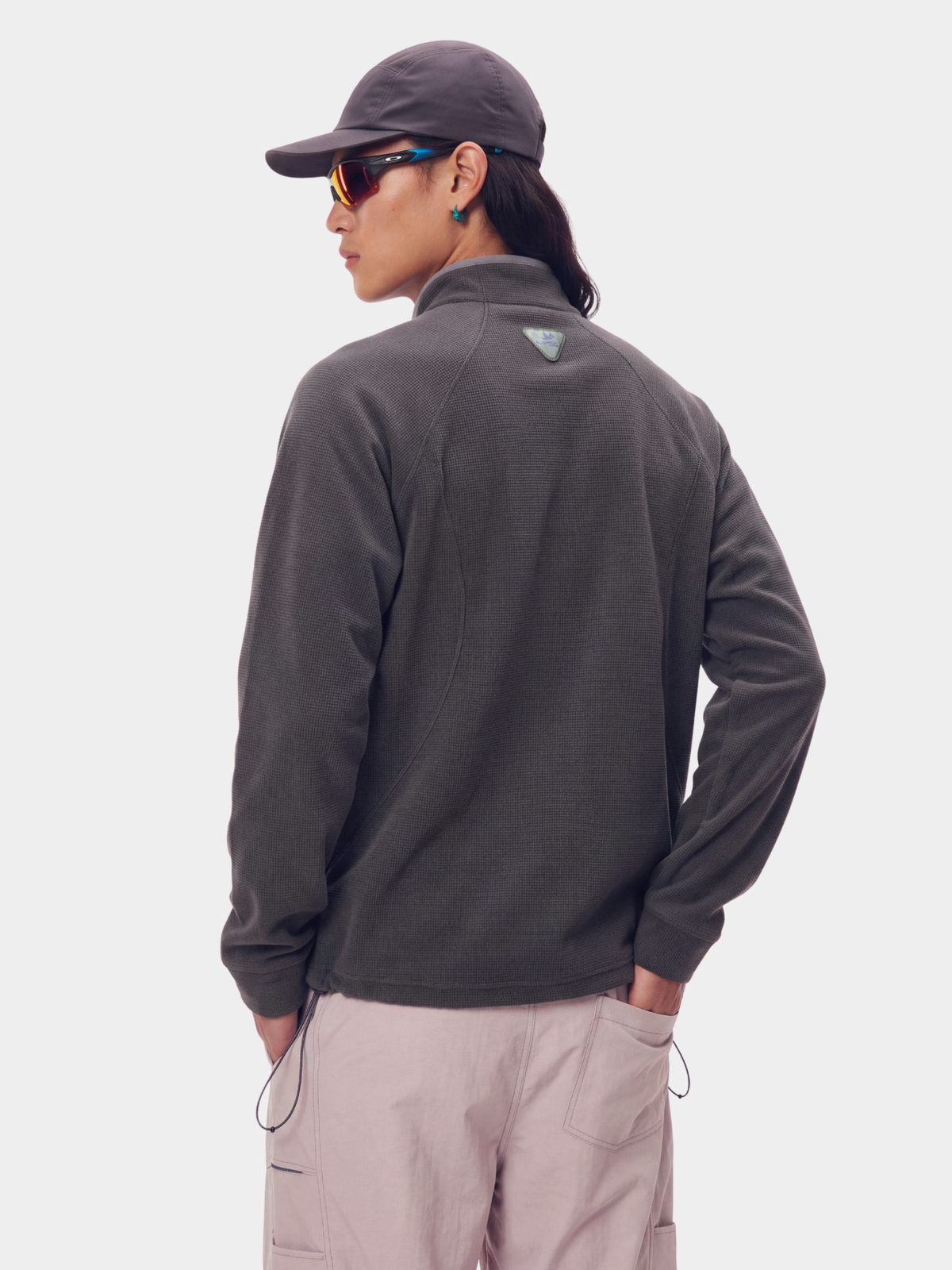 ThreadTrail - Wind-Resistant Wrinkle-Resistant Thermal Jacket