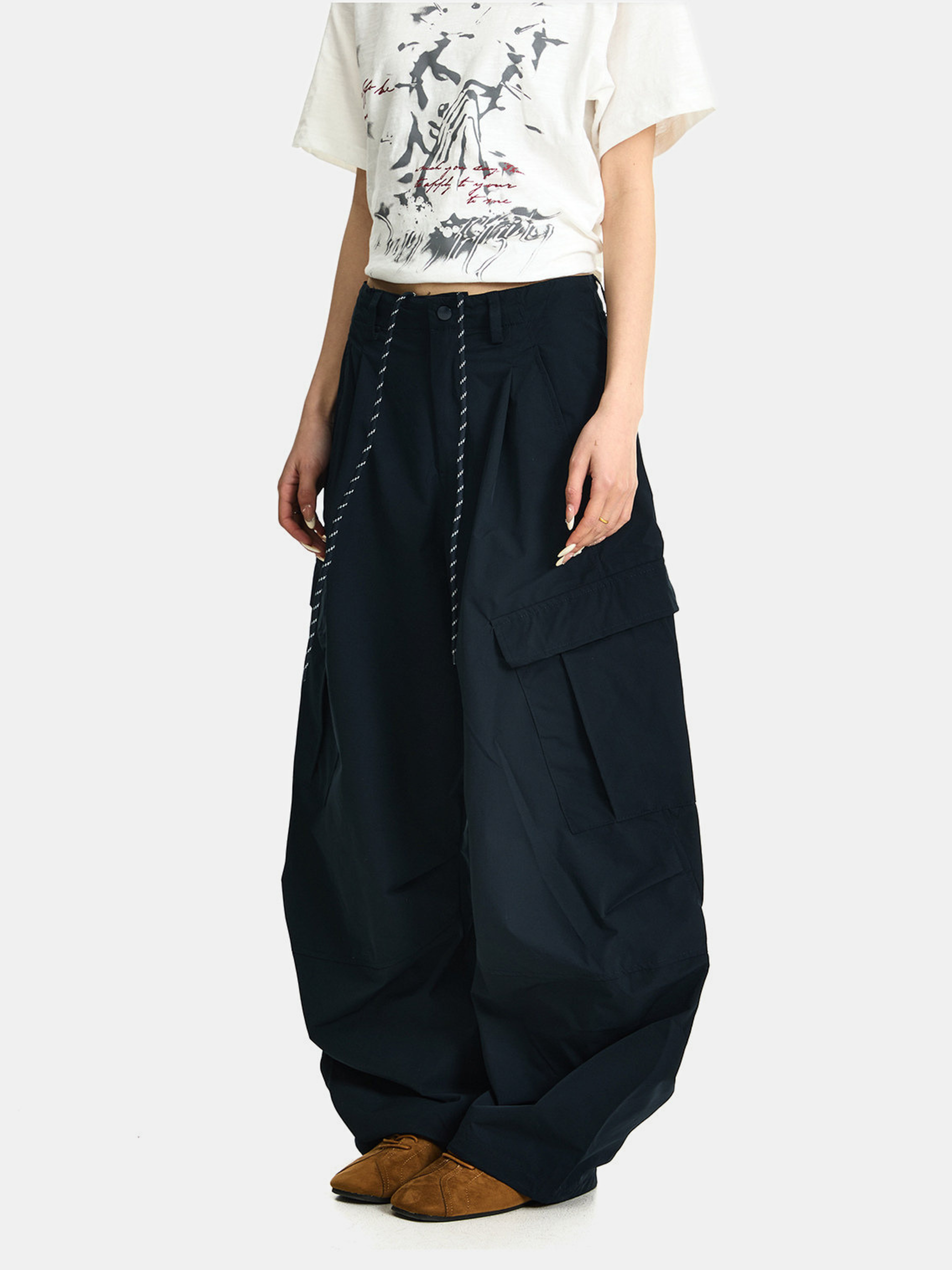パンツ LGB lace-up parachute cargo flare pants LGB lace-up parachute cargo flare pants