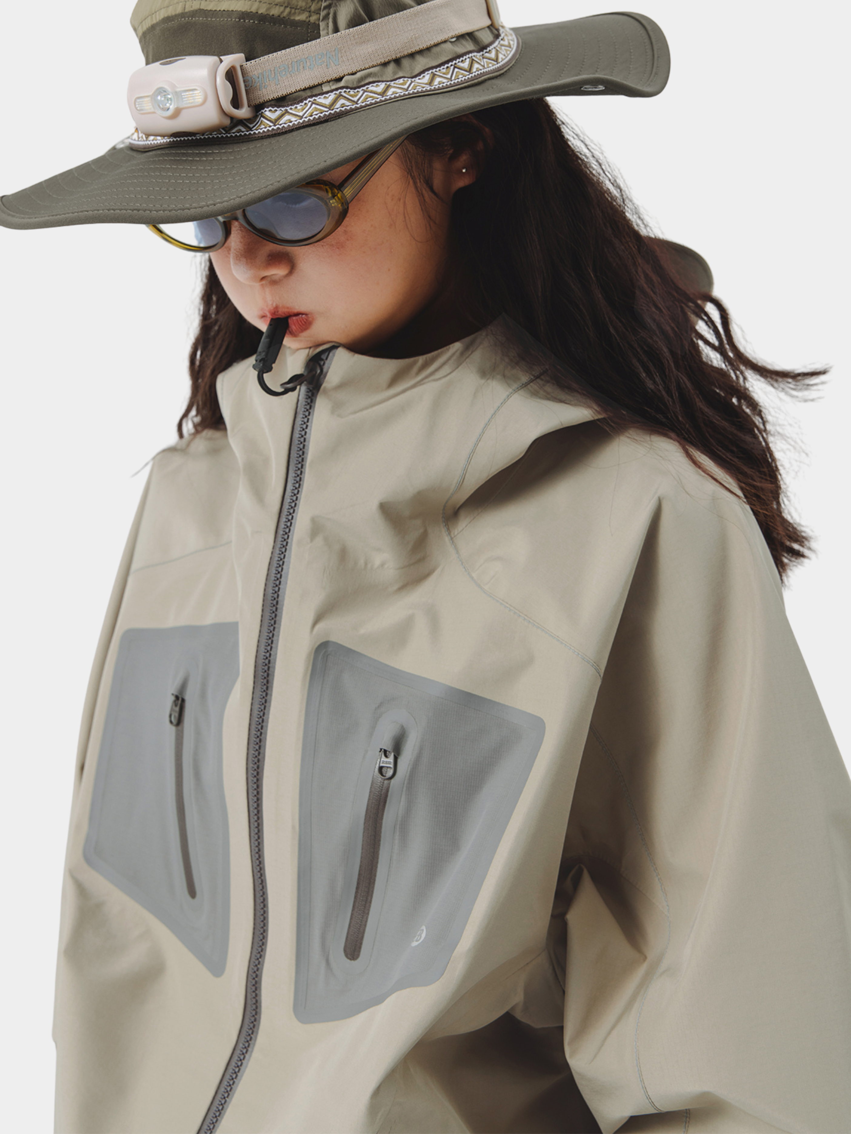 CougarCase - Unisex Waterproof Breathable Hard Shell Jacket