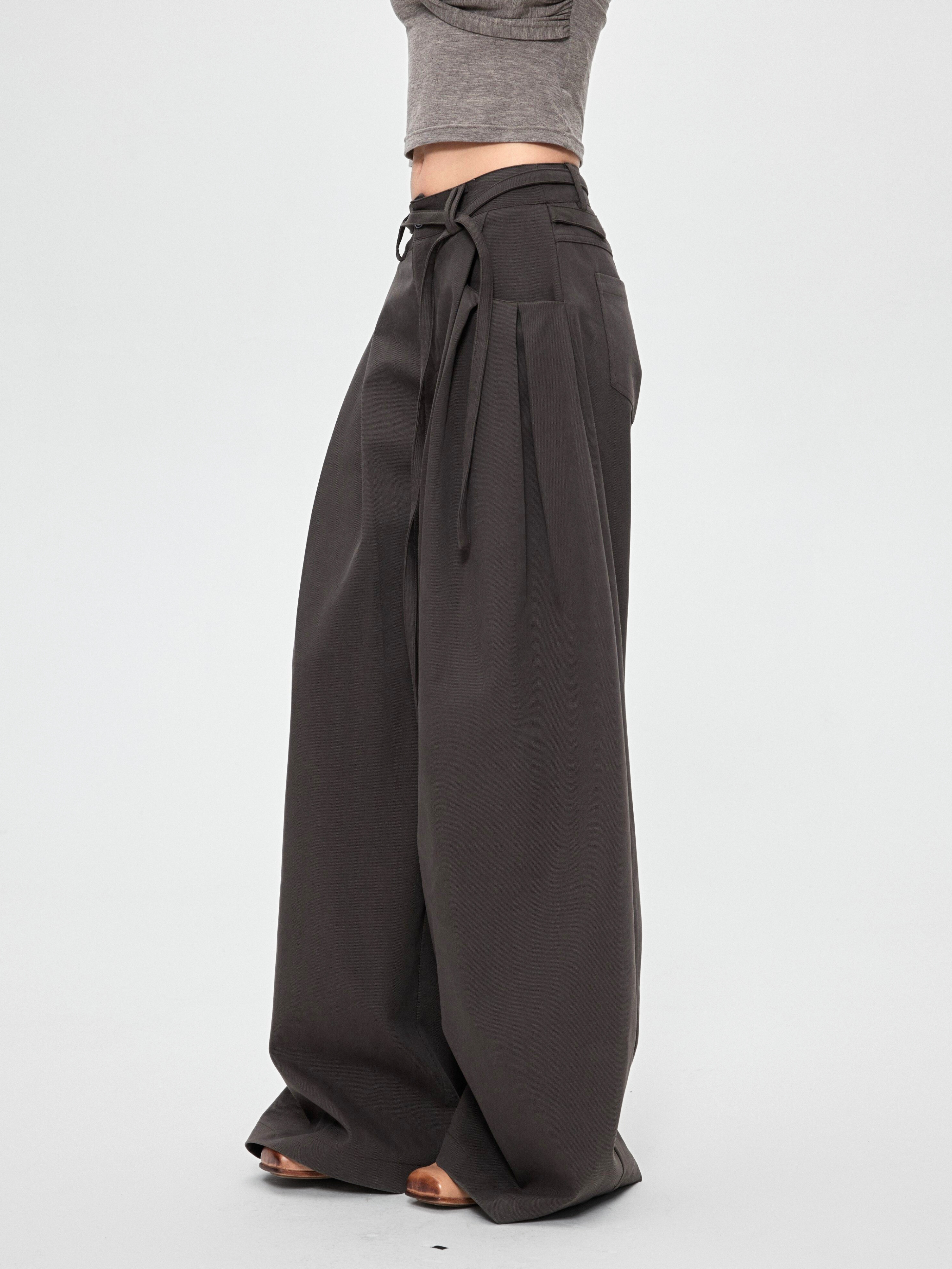 Fieldcast - Women's Drawstring Waist Pleated Pocket Straight-Leg Pants