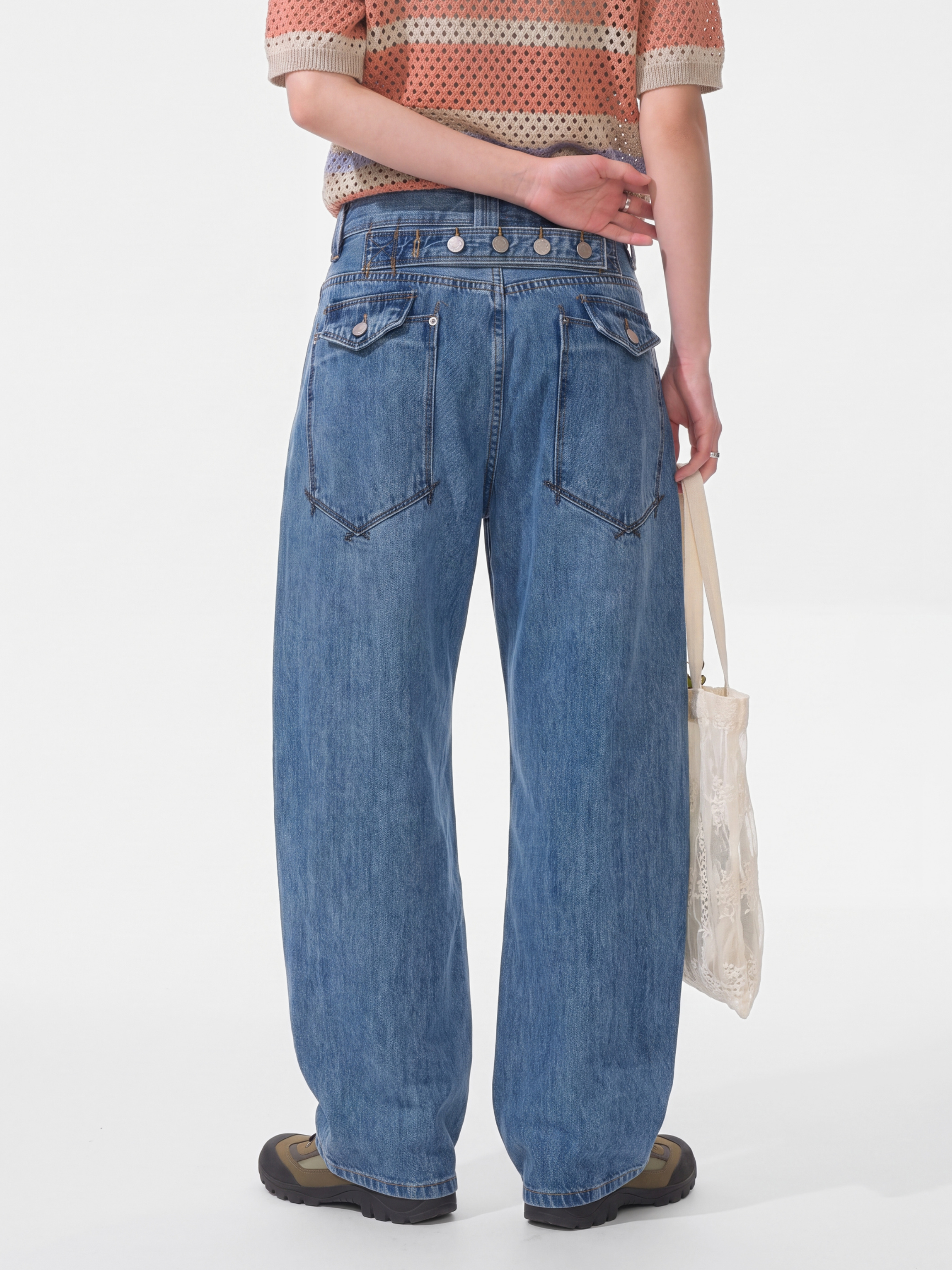 FadeTrail - Washed Soft & Breathable Cotton Curved-Leg Jeans