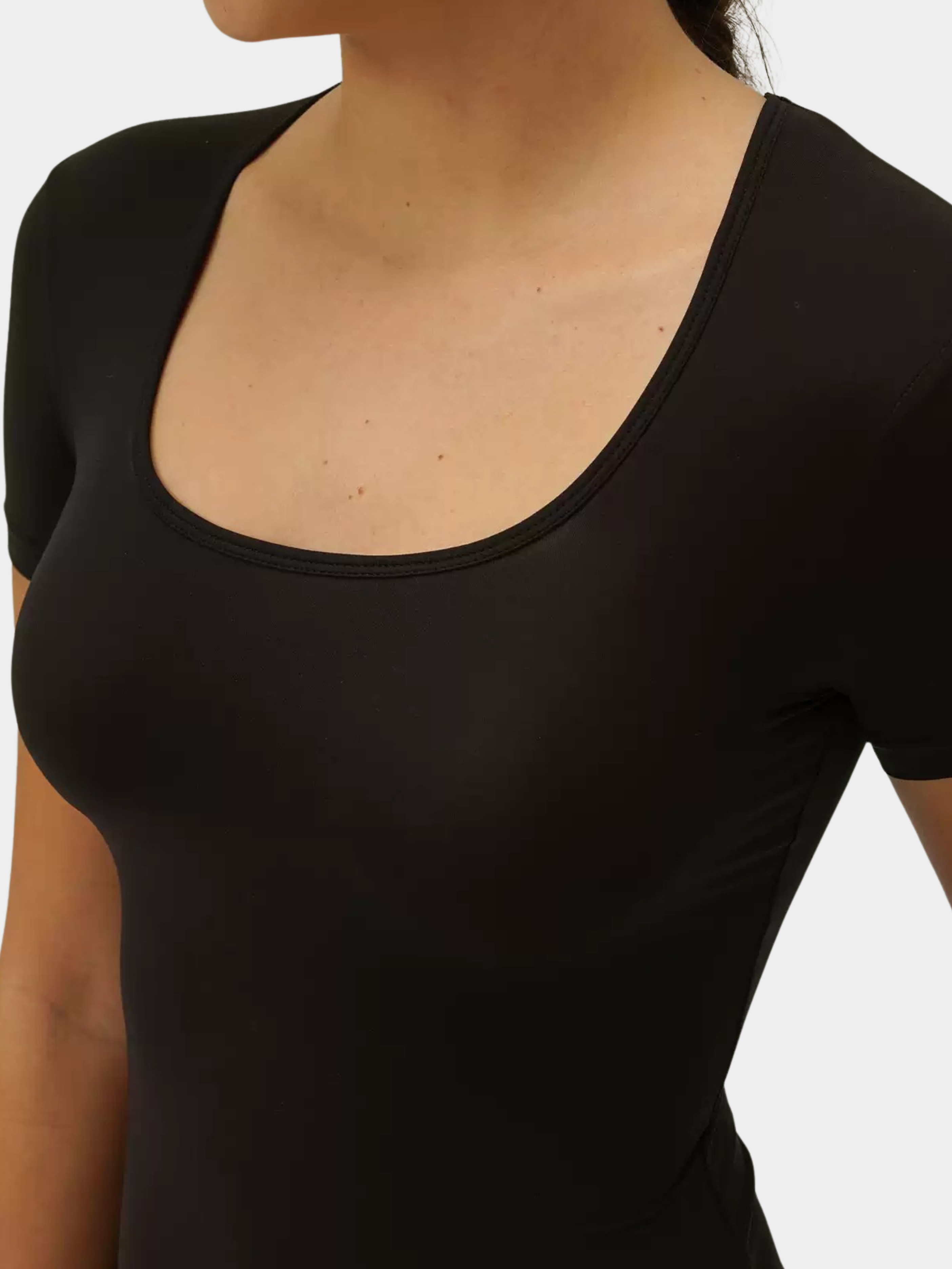 Canyonbite - Women's SculptFit Compression Short Sleeve Training Tee